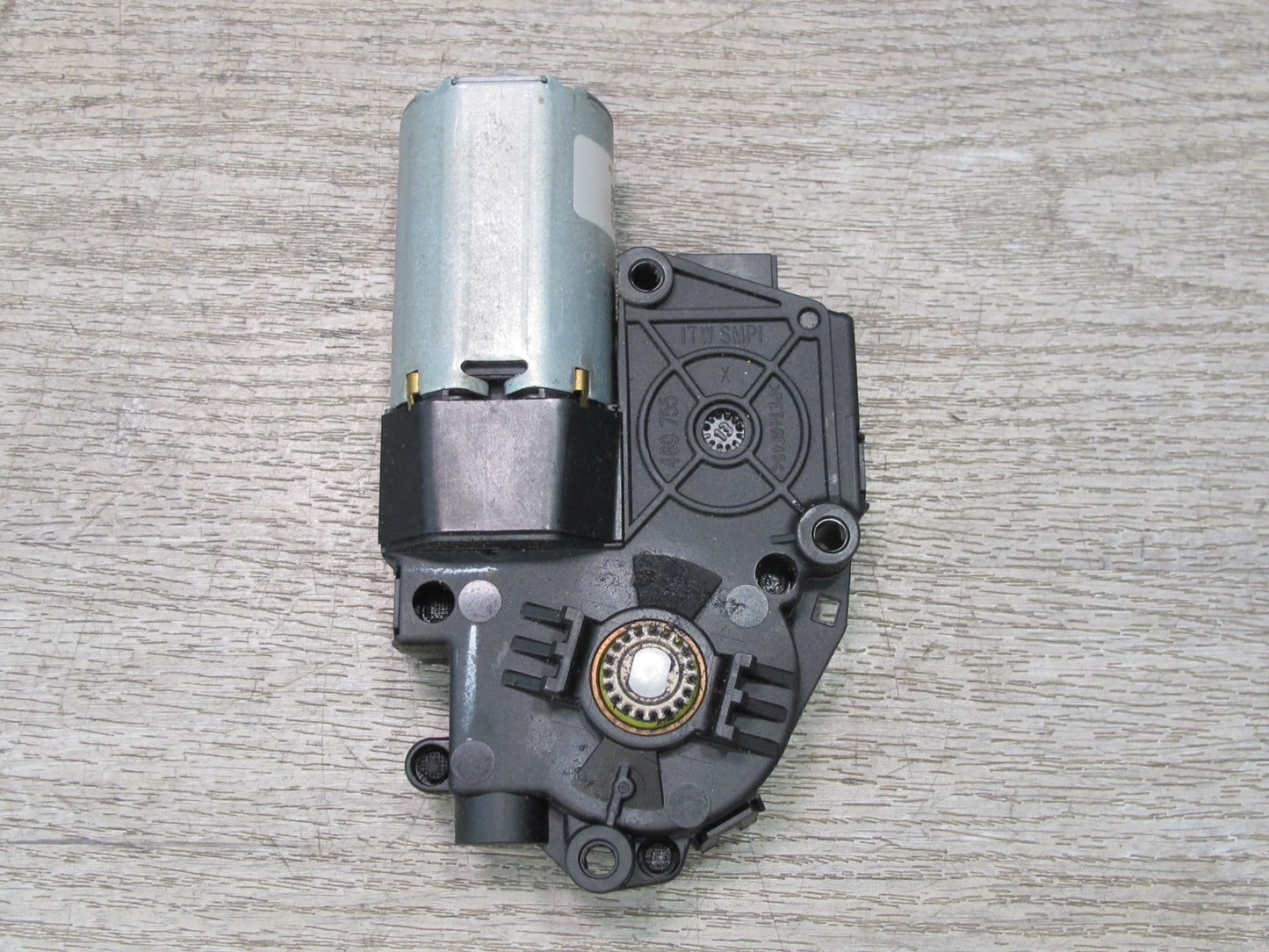 2014-2018 BMW F15 X5 Sunroof Motor Drive Unit 7316396