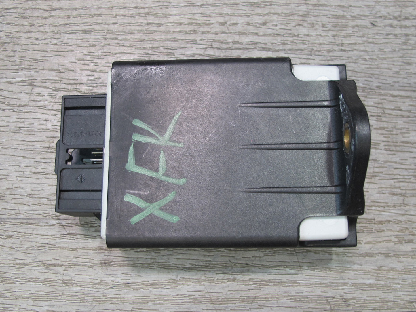2014-2018 BMW F15 X5 Steering Column Control Module w Bracket
