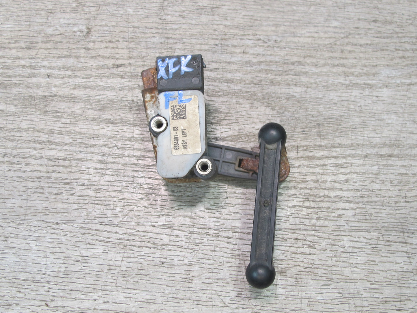 2014-2018 BMW F15 X5 Front Left Suspension Height Level Sensor 6854091