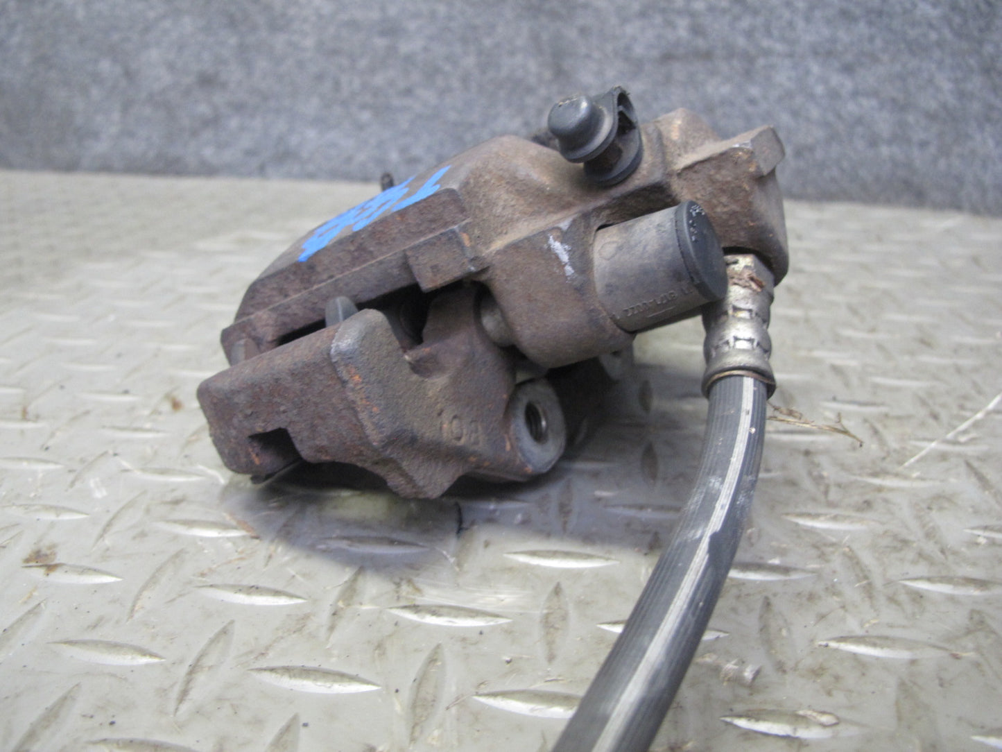 87-91 BMW E30 3-SERIES Set of 2 Rear Left & Right Brake Caliper OEM