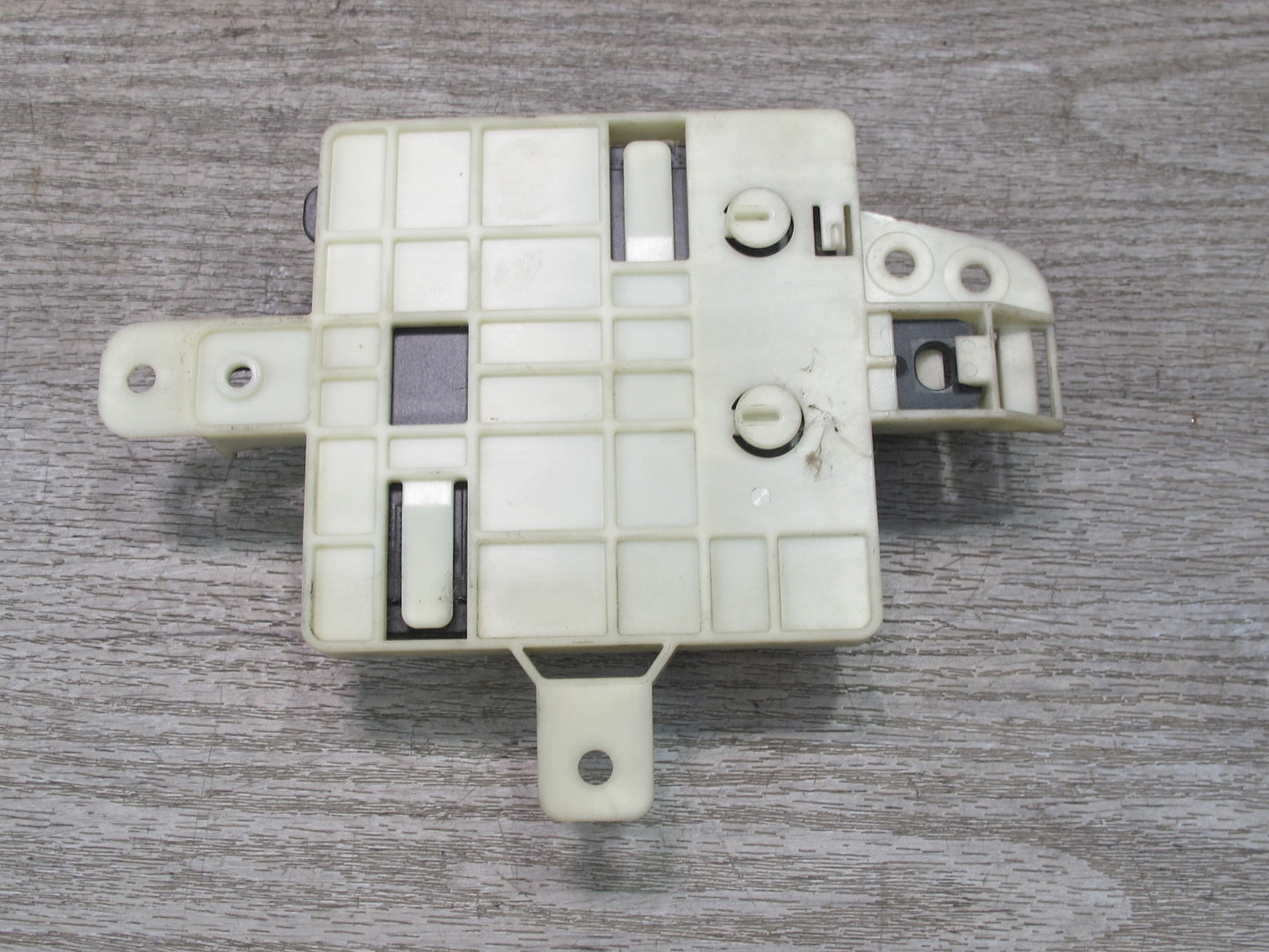 2014-2018 BMW F15 X5 Integrated Power Supply Control Module 7634274