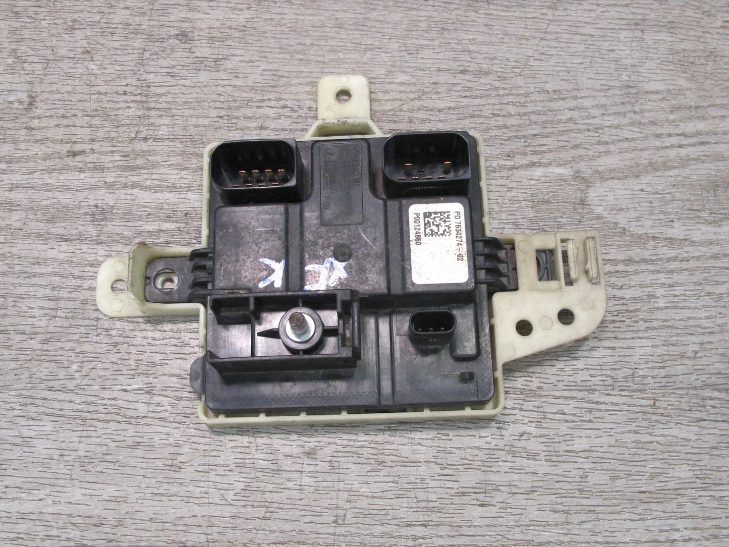 2014-2018 BMW F15 X5 Integrated Power Supply Control Module 7634274