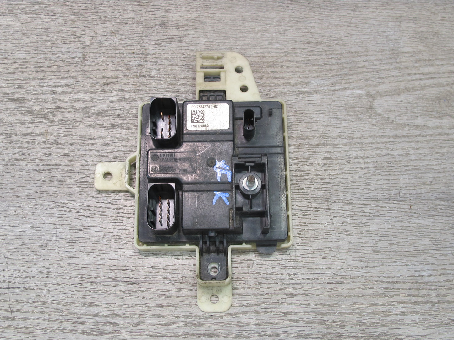 2014-2018 BMW F15 X5 Integrated Power Supply Control Module 7634274