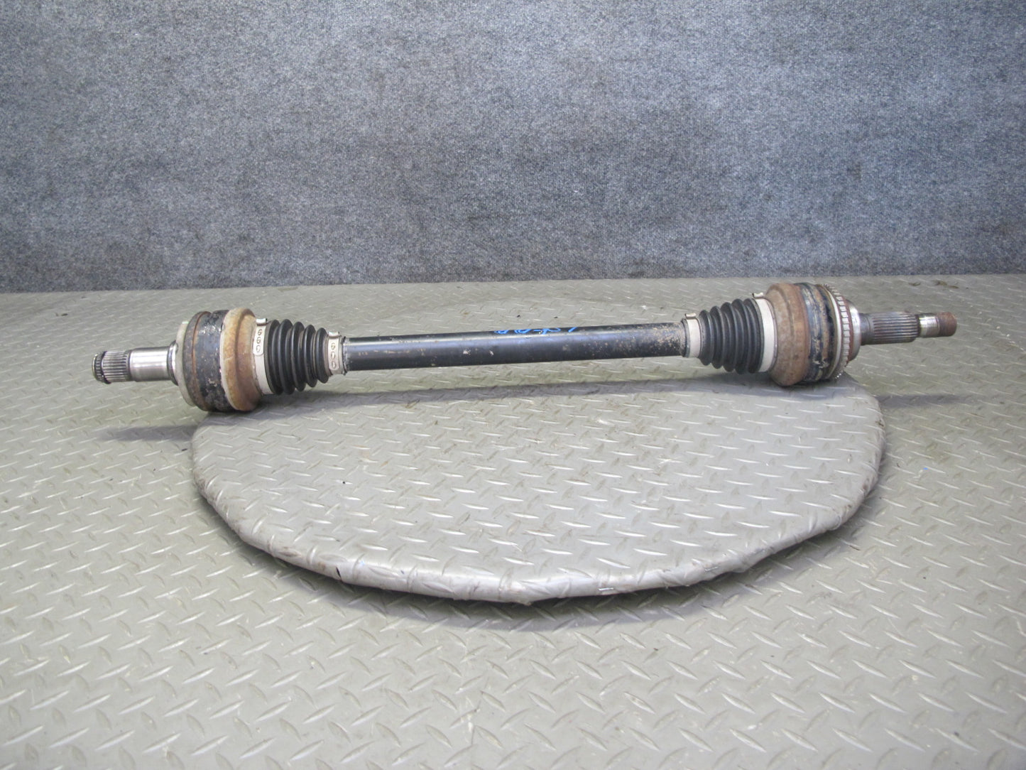 04-06 Lexus UCF30L LS430 Rear Right Suspension Axle Shaft OEM
