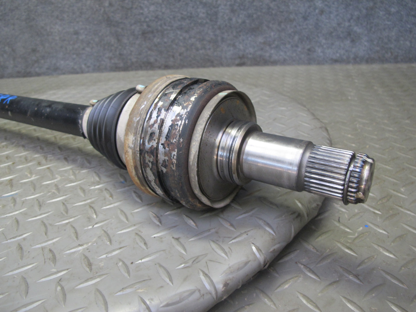 04-06 Lexus UCF30L LS430 Rear Right Suspension Axle Shaft OEM