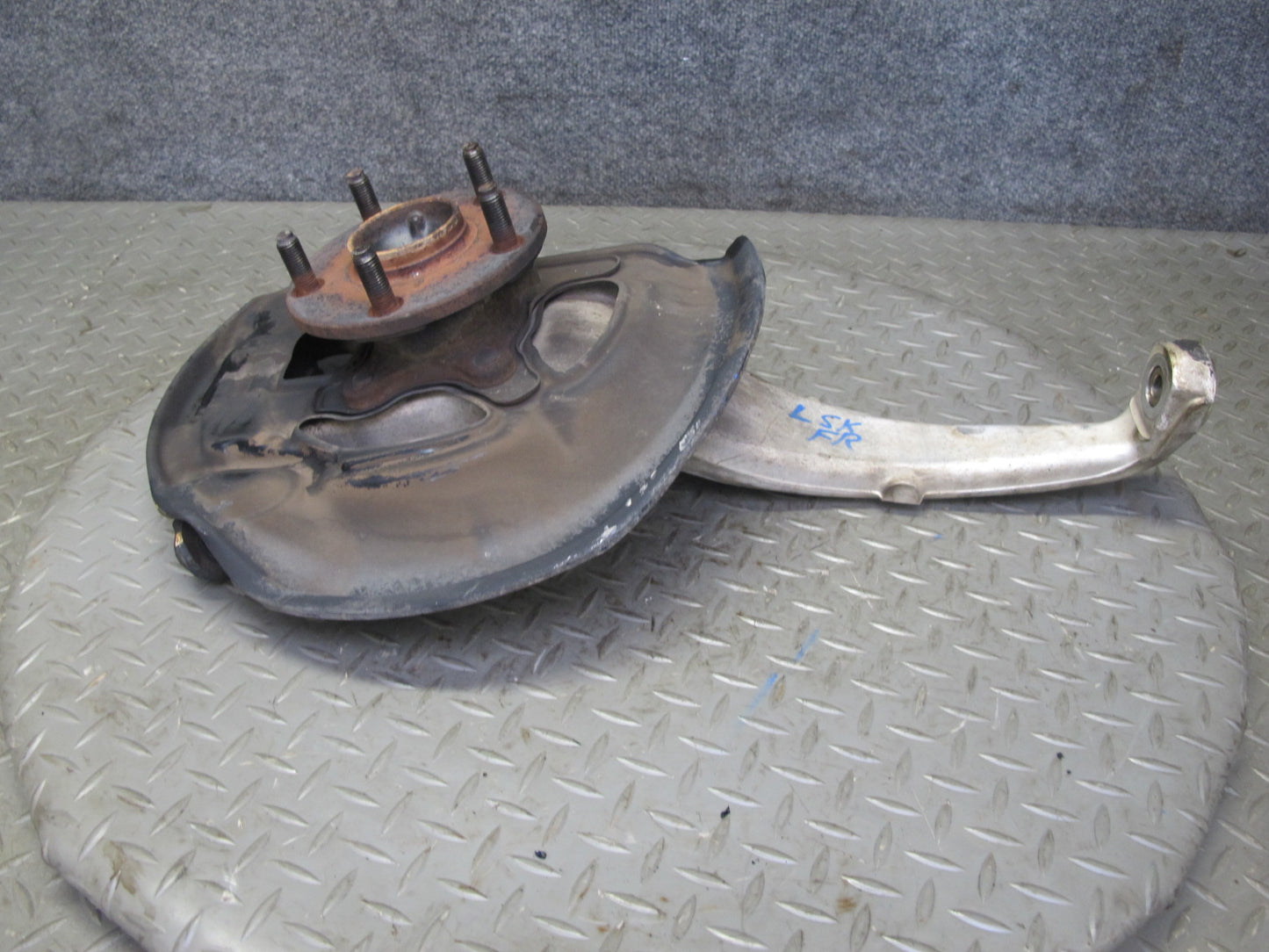 01-06 Lexus LS430 UCF30L RWD Front Right Spindle Knuckle Wheel Hub Bearing OEM