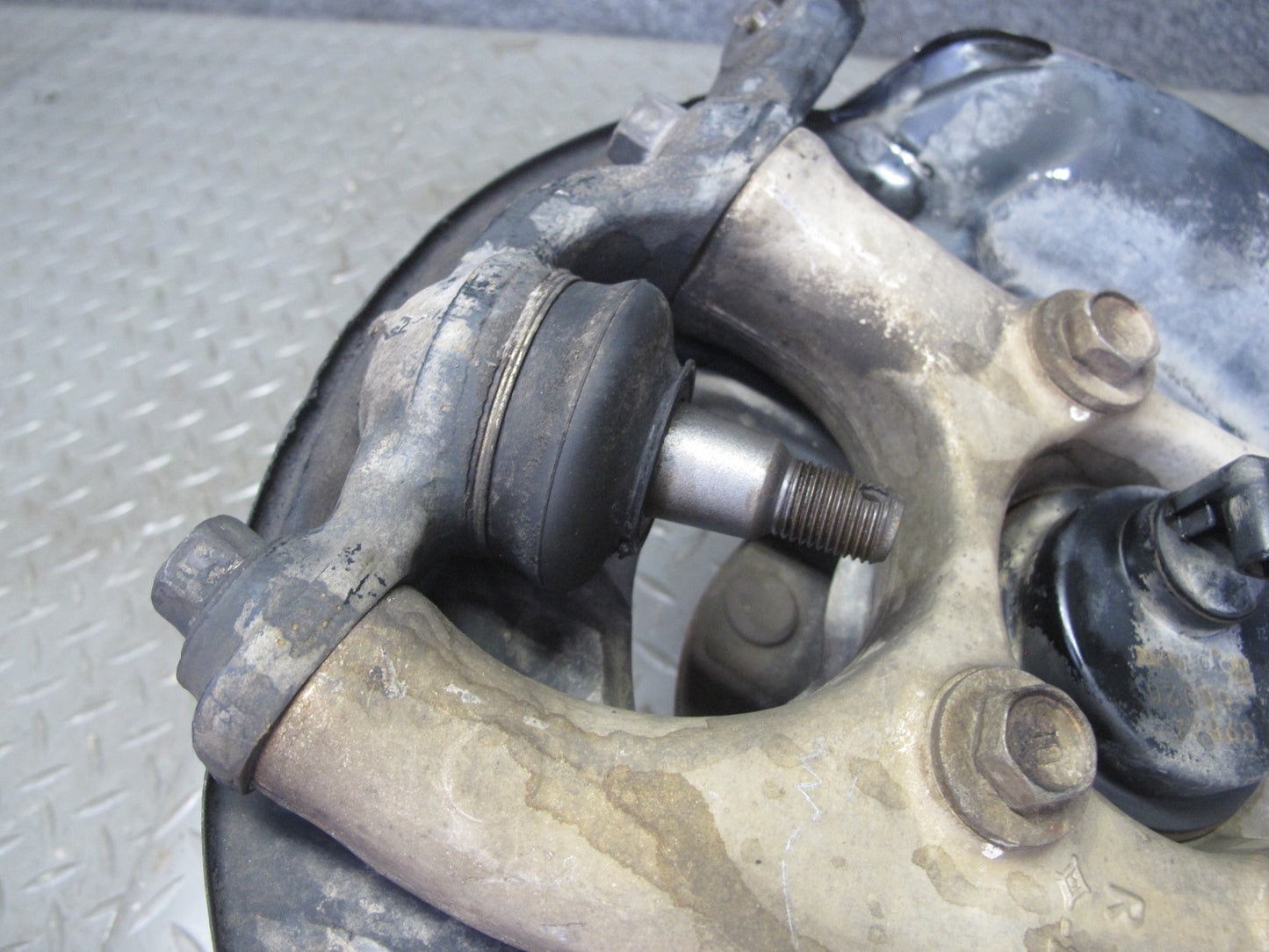 01-06 Lexus LS430 UCF30L RWD Front Right Spindle Knuckle Wheel Hub Bearing OEM