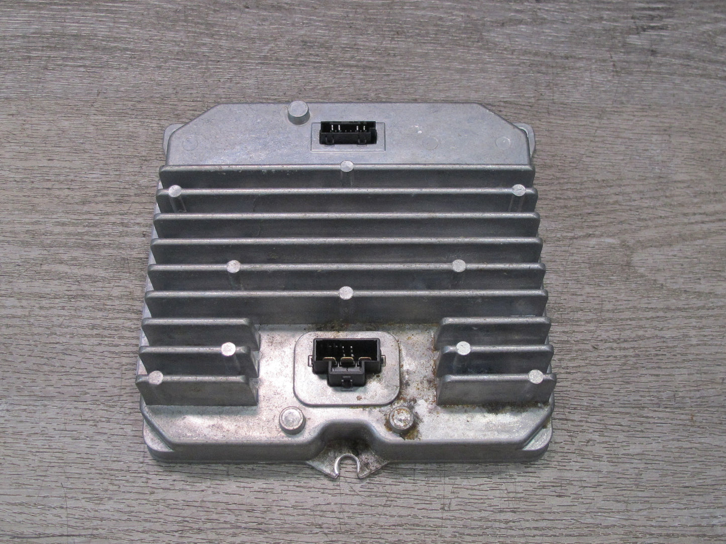2014-2018 BMW F15 X5 Voltage Converter Control Module 9329336