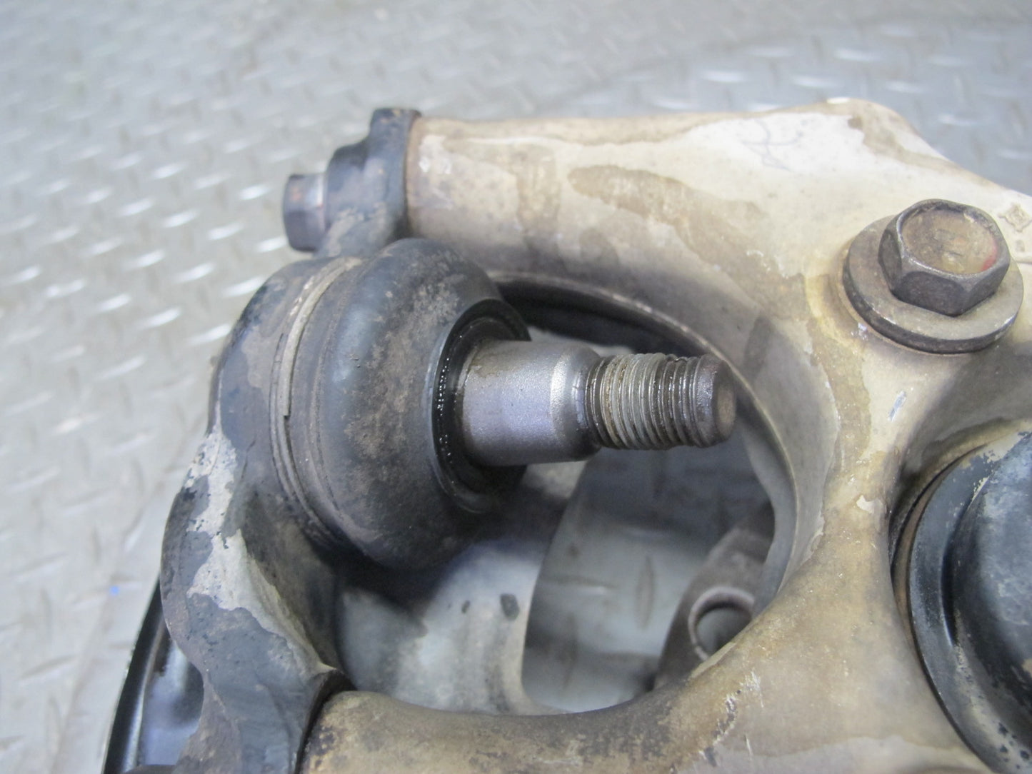 01-06 Lexus LS430 UCF30L RWD Front Left Spindle Knuckle Wheel Hub Bearing OEM