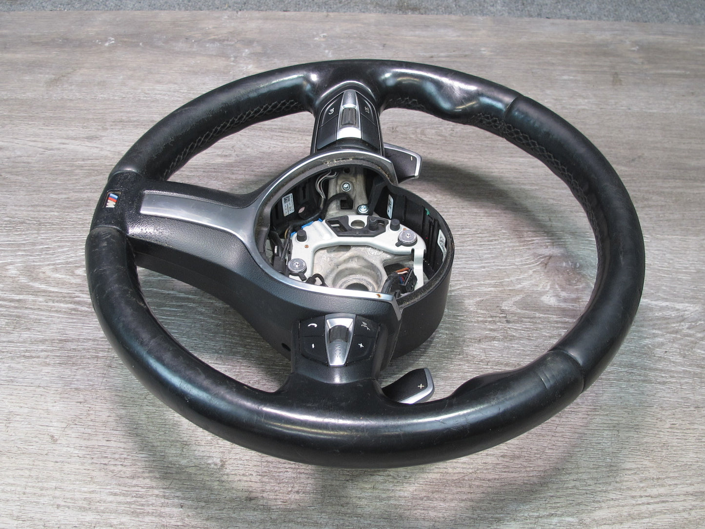 2014-2018 BMW F15 X5 M Sport Leather Heated Steering w Paddles & Controls
