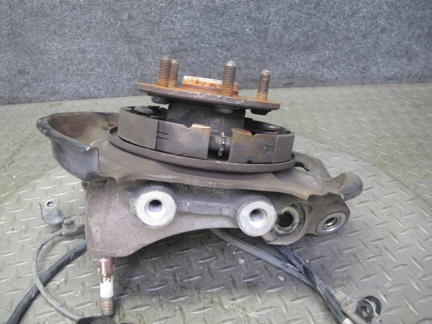01-06 Lexus LS430 UCF30L RWD Rear Right Spindle Knuckle Wheel Hub Bearing OEM