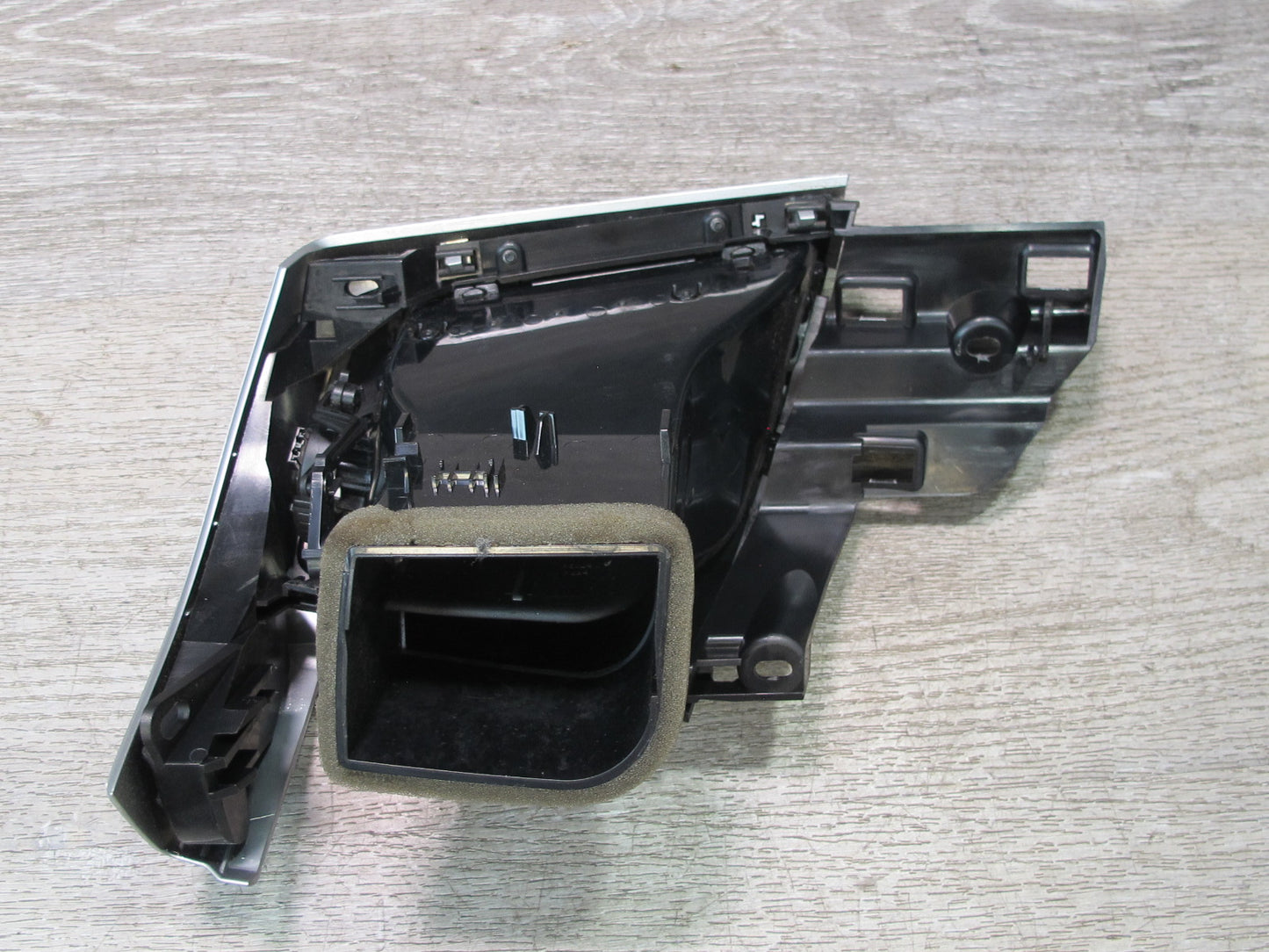 2014-2018 BMW F15 X5 Dash Front Left & Right A/C Air Vent Grille Set of 2