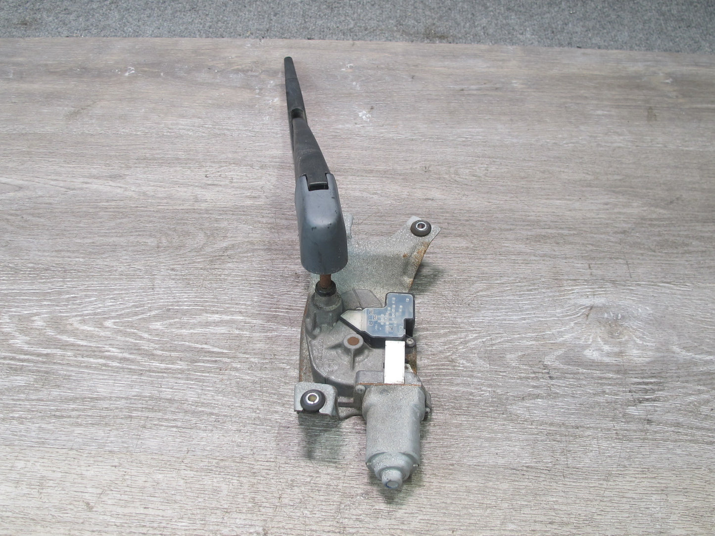 2014-2018 BMW F15 X5 Rear Trunk Lid Tailgate Liftgate Wiper Motor w Arm
