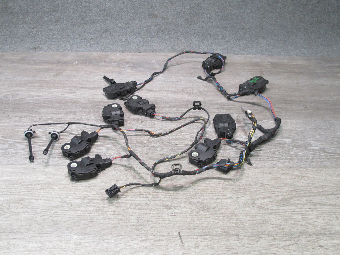 2014-2018 BMW F15 X5 A/C Heater Flap Door Actuator Motor Wiring Set