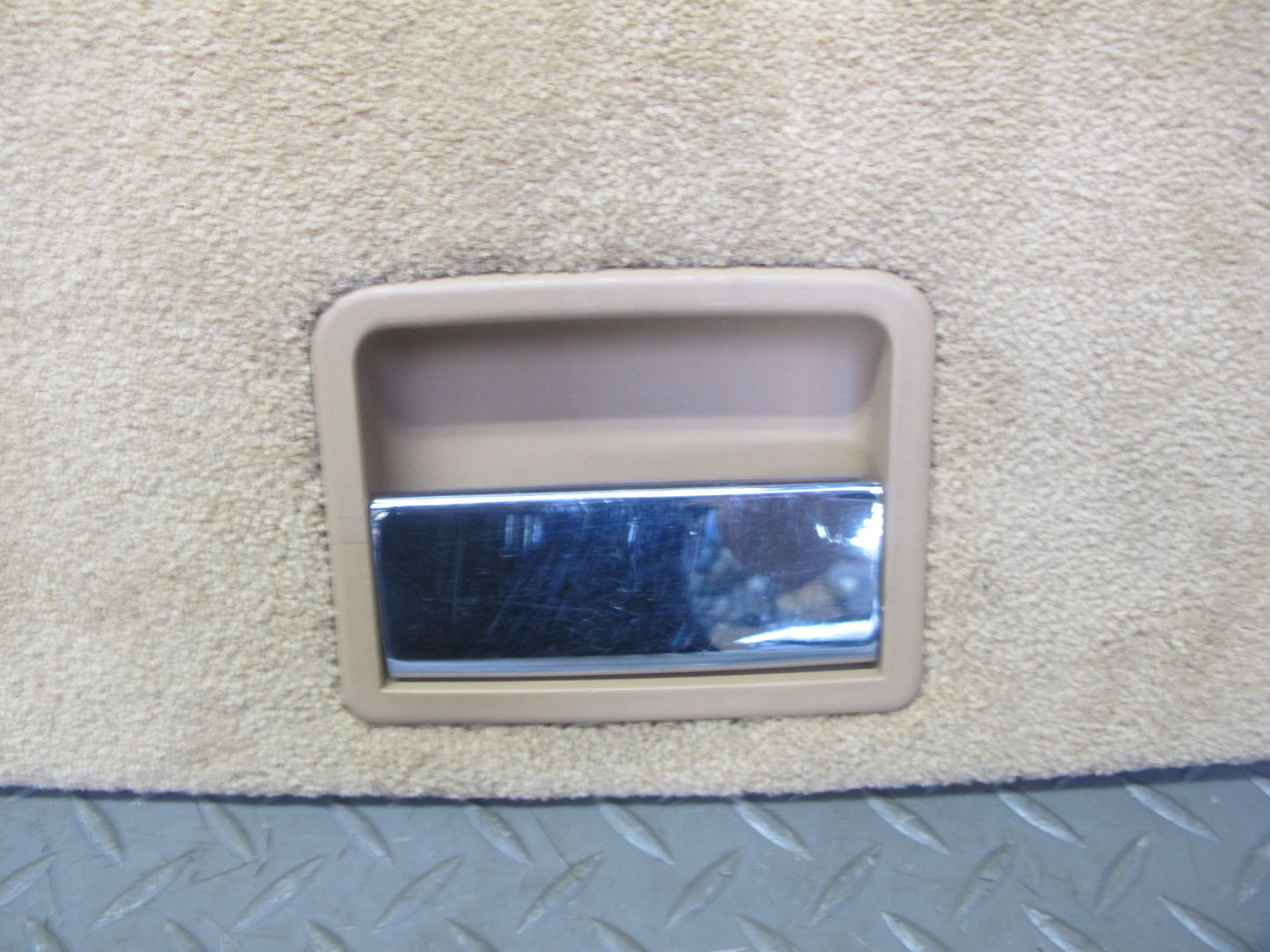 2003-2010 Porsche Cayenne 955 957 Rear Trunk Floor Carpet Compartment Cover