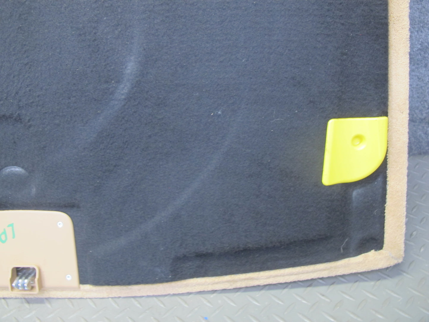 2003-2010 Porsche Cayenne 955 957 Rear Trunk Floor Carpet Compartment Cover