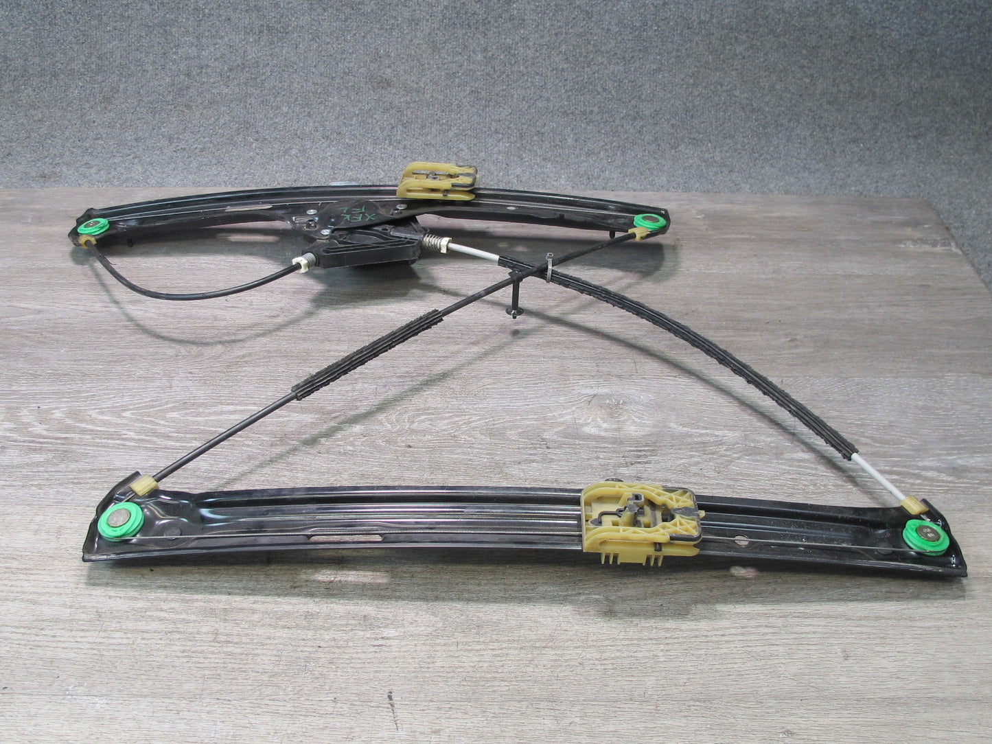 2014-2018 BMW F15 X5 Front Left Door Window Regulator w Motor 7286483