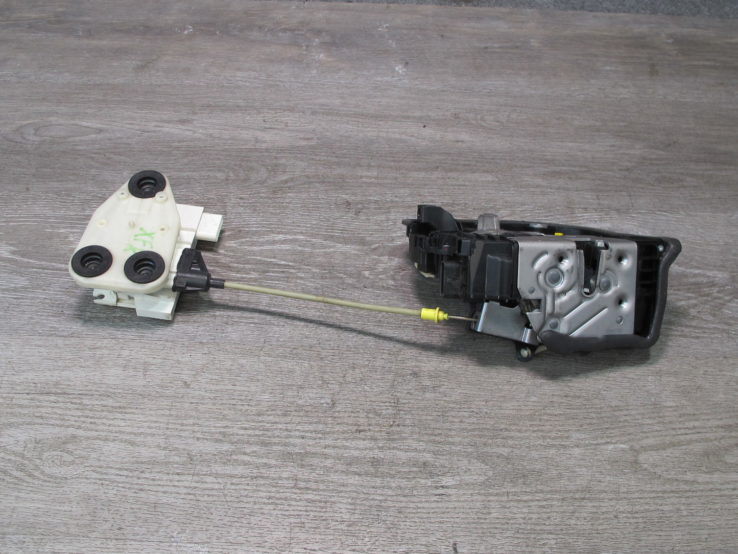 2014-2018 BMW F15 X5 Front Right Door Lock Latch Actuator w Soft Close 7281948
