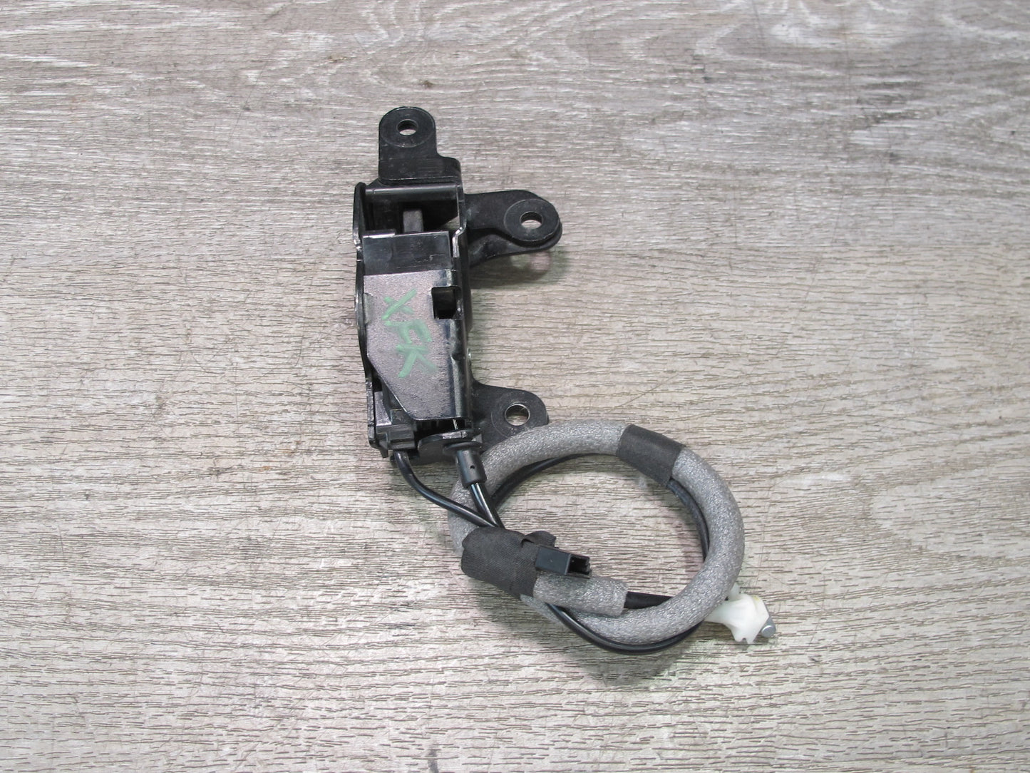 2014-2018 BMW F15 X5 Rear Left & Right Trunk Liftgate Lock Latch Actuator Set