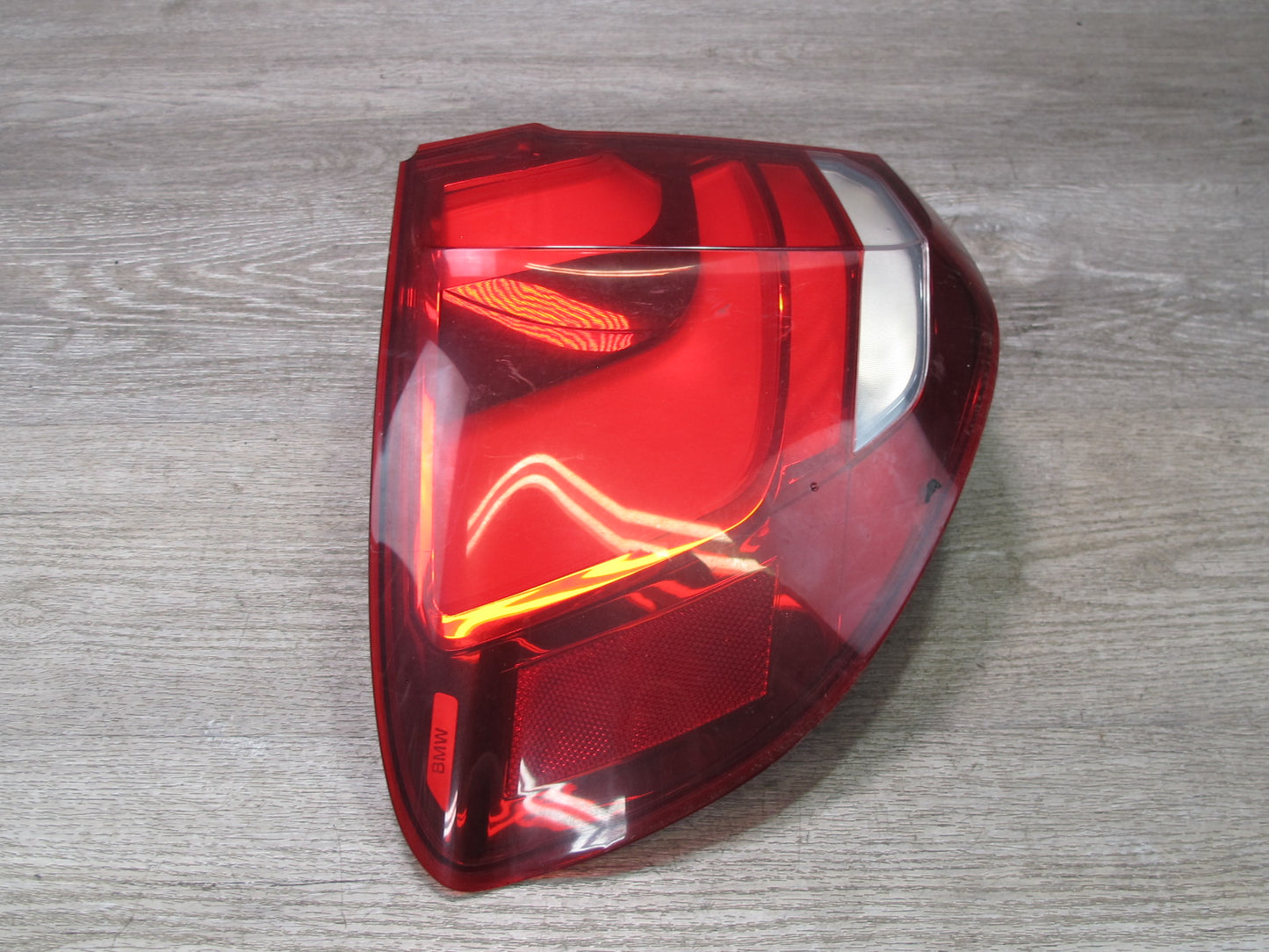2014-2018 BMW F15 X5 Rear Left Outer Tail Light Lamp 7290103