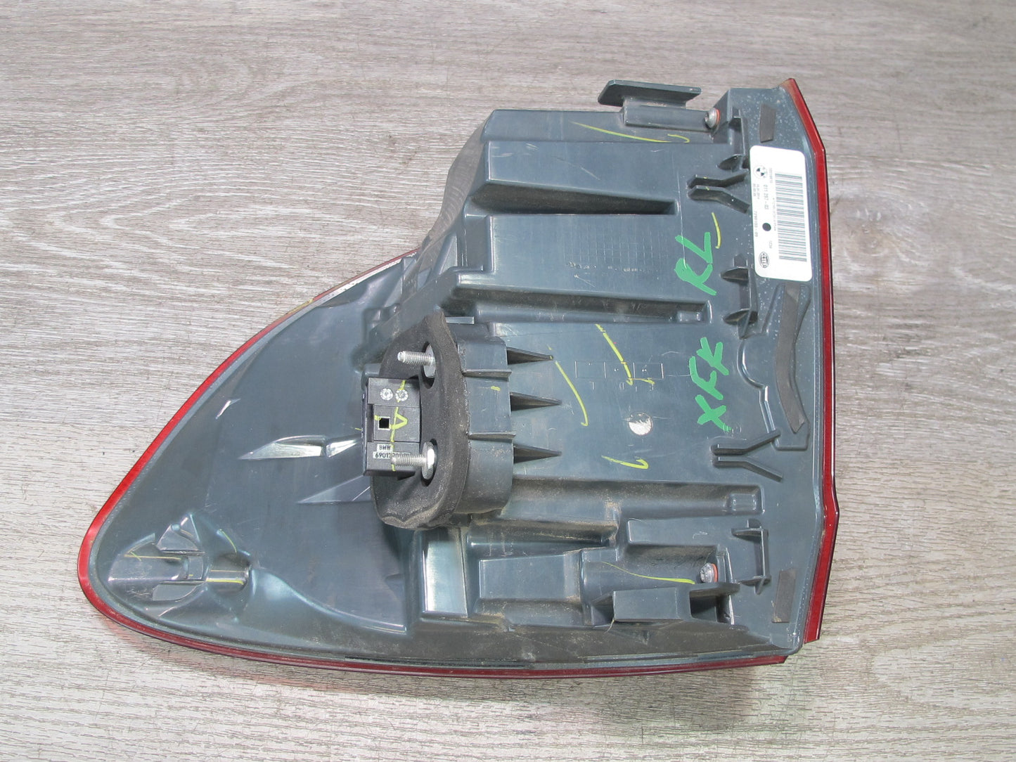 2014-2018 BMW F15 X5 Rear Left Outer Tail Light Lamp 7290103