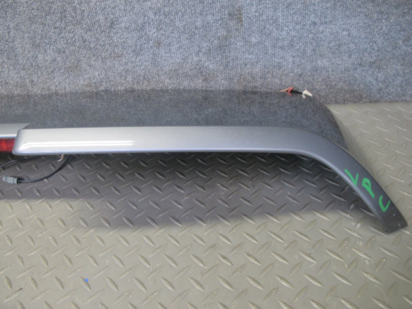 08-10 Porsche Cayenne 957 Turbo Rear Trunk Lid Tailgate Spoiler w Brake Light