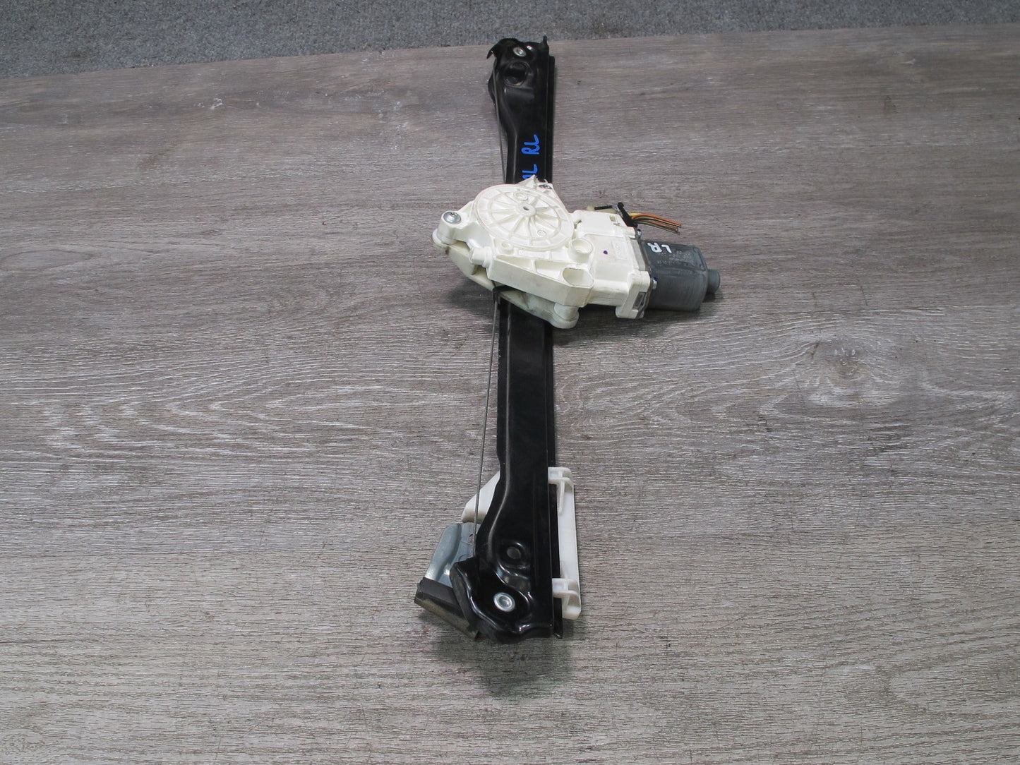 06-11 Mercedes W164 Ml-class Rear Left Door Window Regulator w Motor OEM
