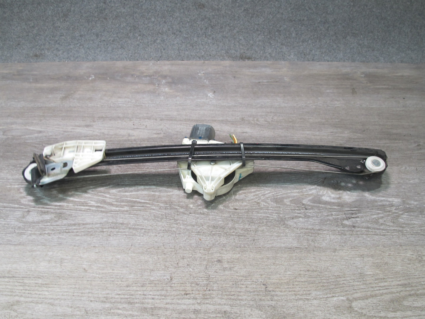 06-11 Mercedes W164 Ml-class Rear Left Door Window Regulator w Motor OEM