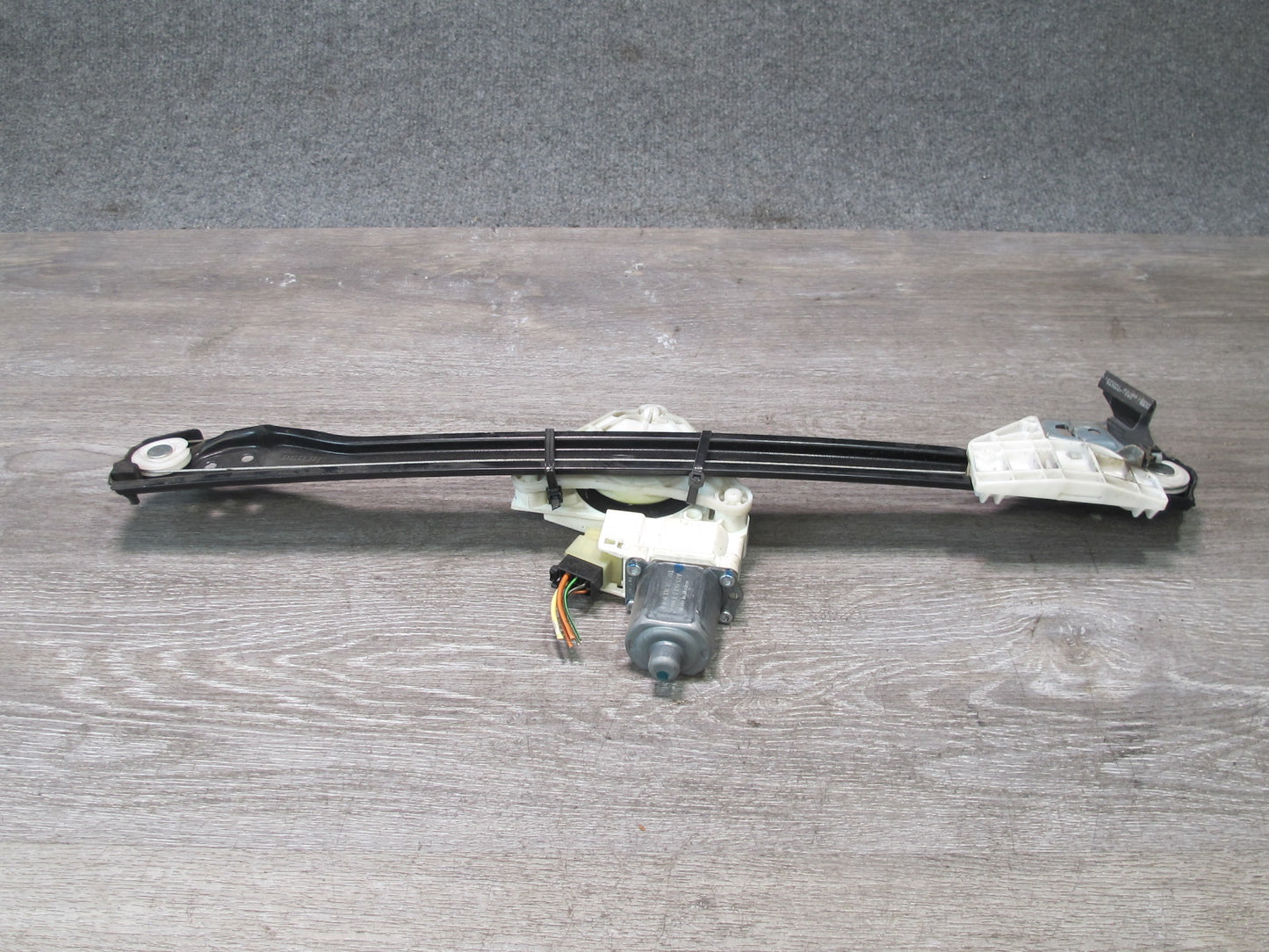 06-11 Mercedes W164 Ml-class Rear Left Door Window Regulator w Motor OEM