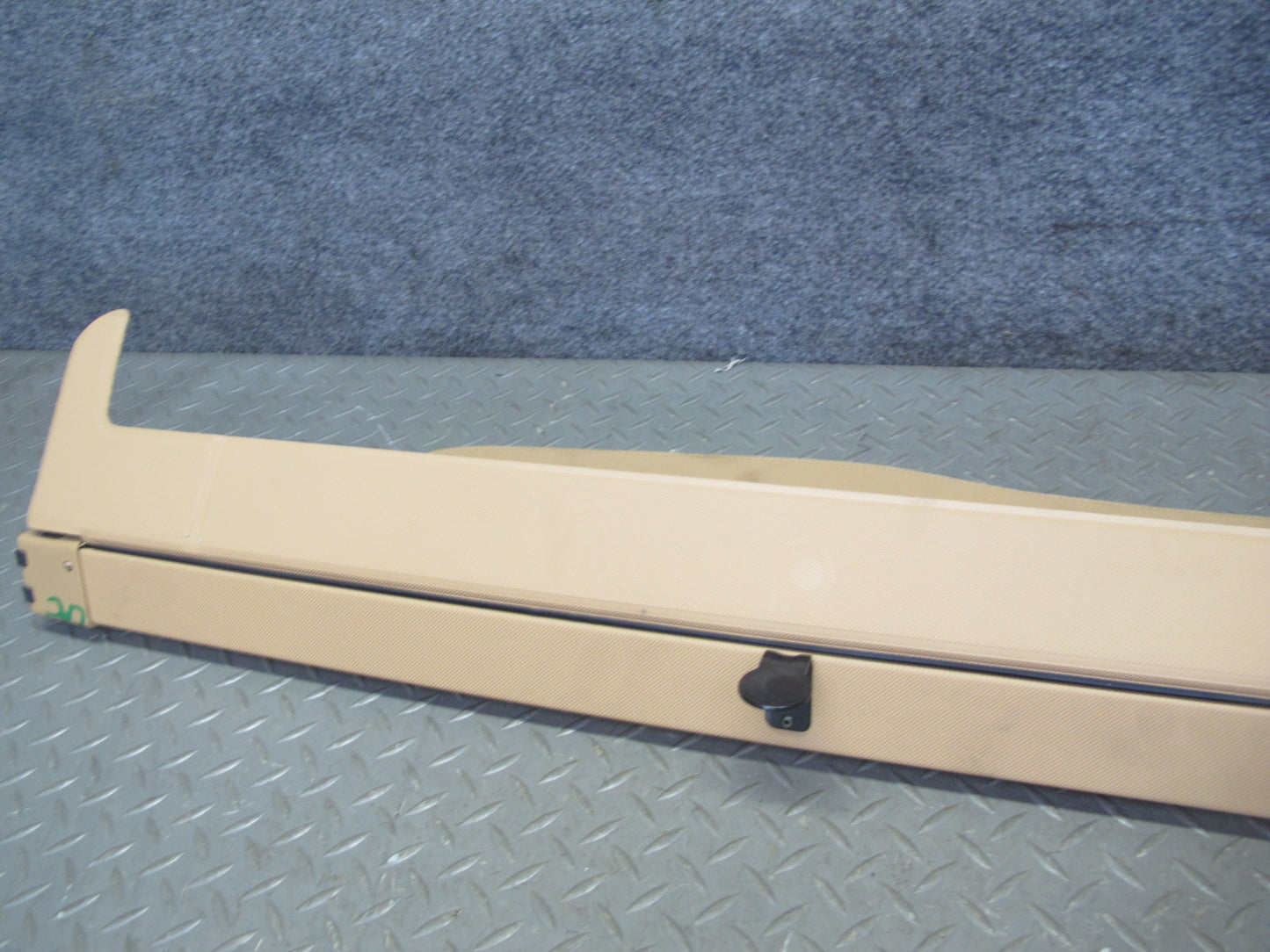 2003-2010 Porsche Cayenne 957 Rear Trunk Cargo Roller Shade Cover