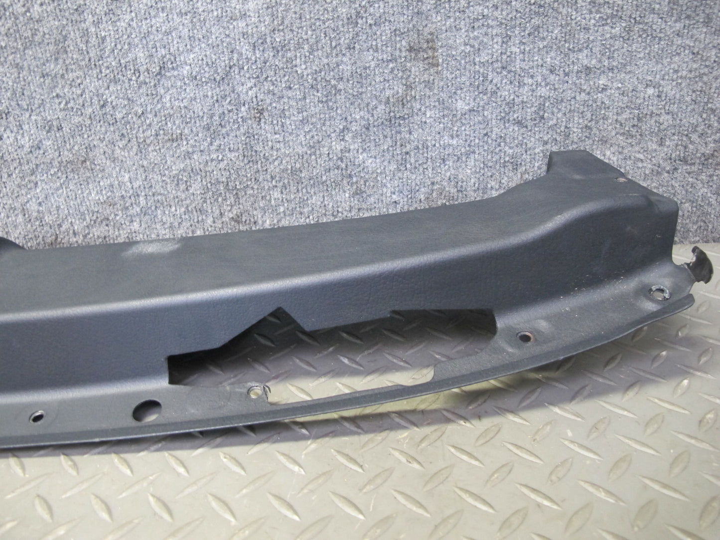 01-06 BMW E46 3-SERIES Convert Folding TOP Roof Front Lock Latch Trim Cover OEM
