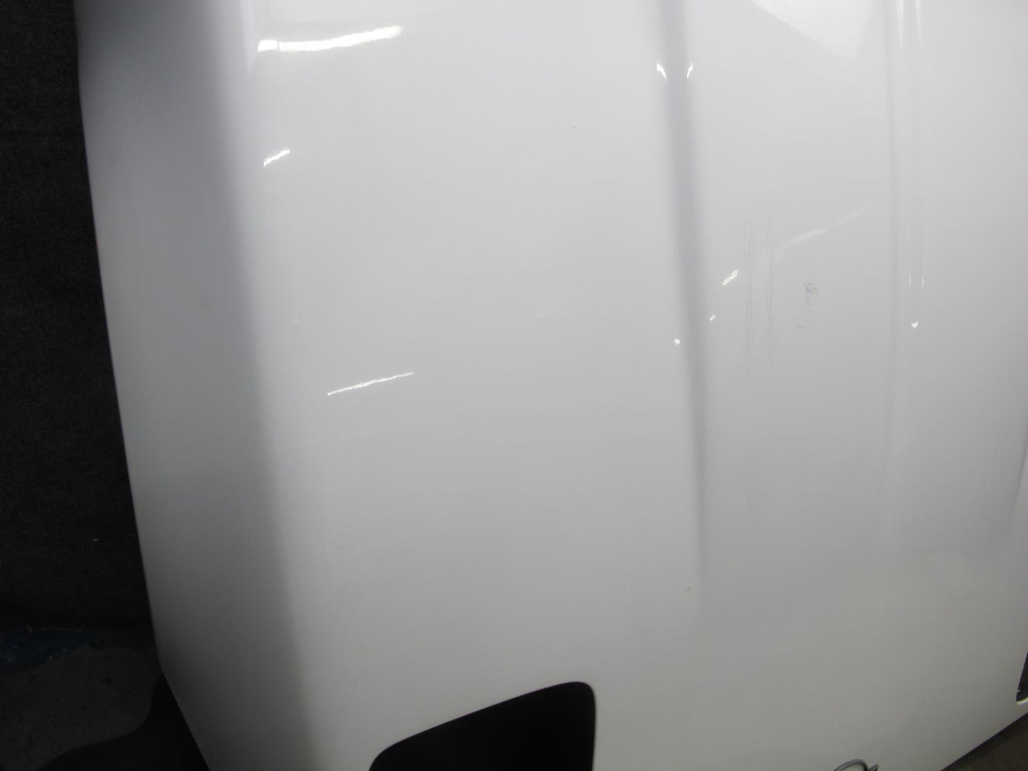 85-96 Chevrolet Corvette C4 Front Hood Bonnet Shell Panel Artic White OEM