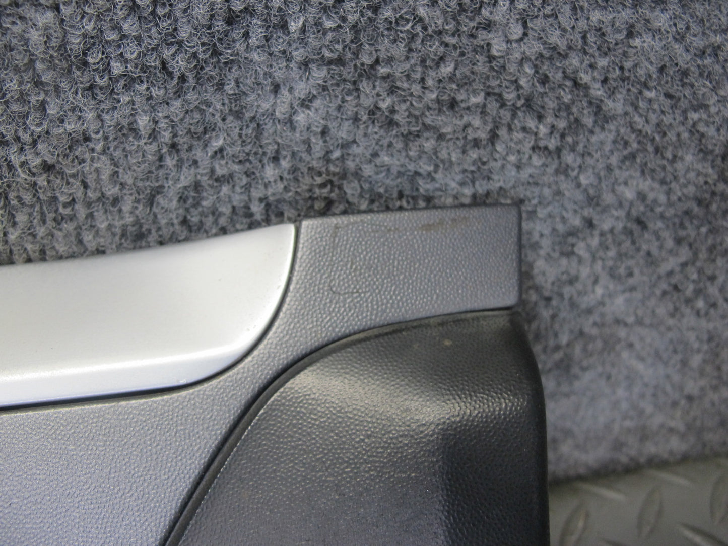 2003-2010 Porsche Cayenne 957 Rear Left Door Trim Molding Panel 7L5839787