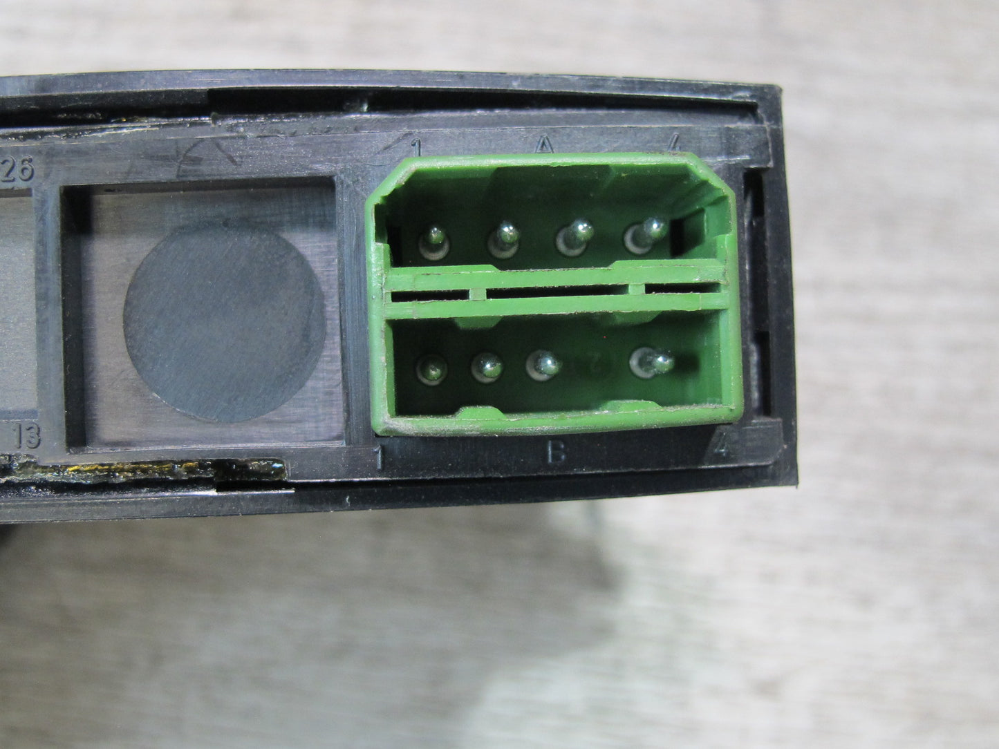 87-91 BMW E30 3-SERIES ON Board Computer Relay Control Module 1373726 OEM