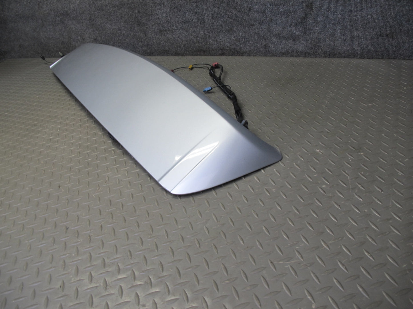 2003-2006 Porsche Cayenne 955 Turbo S Rear Trunk Lid Tailgate Spoiler 7L5827939C