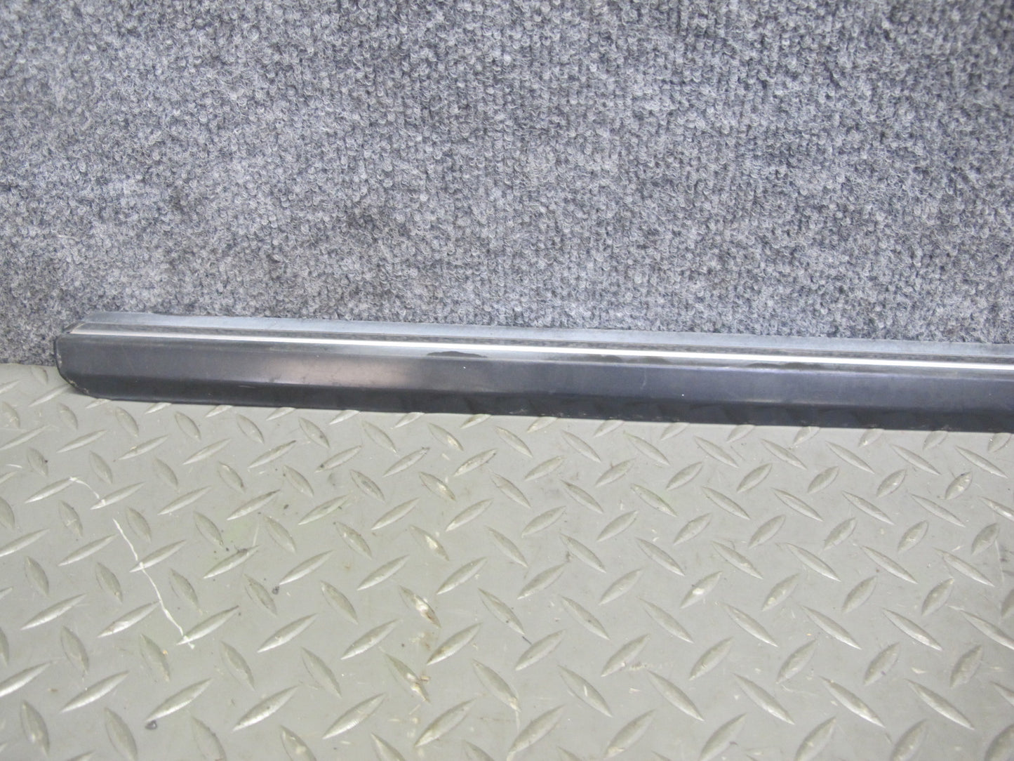 87-91 BMW E30 325i Convertible Door Fender Quarter Molding Trim Cover Set OEM