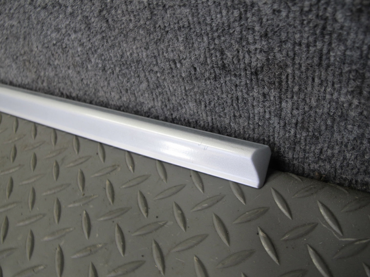 01-06 BMW E46 Coupe Convertible Set of 3 Left Door & Quarter Molding Silver OEM