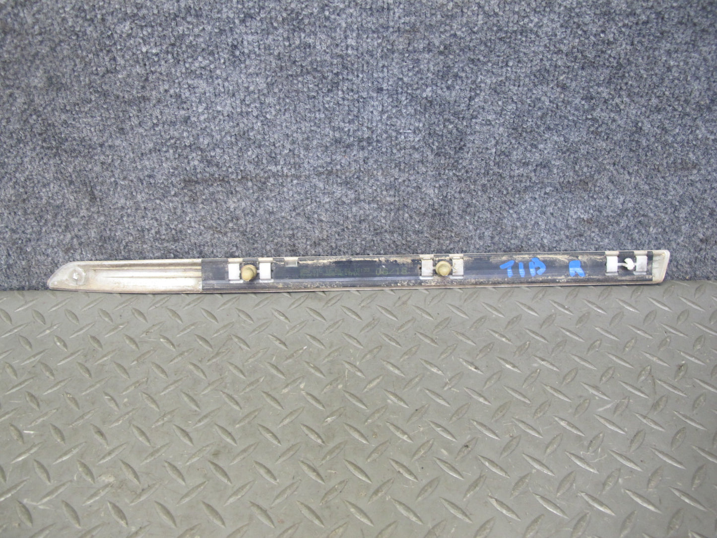 01-06 BMW E46 Coupe Convertible Set of 3 Left Door & Quarter Molding Silver OEM