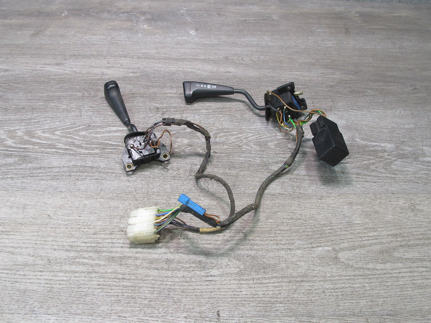 87-91 BMW E30 325i Windshield Wiper & Turn Signal Switch Stalk Control OEM