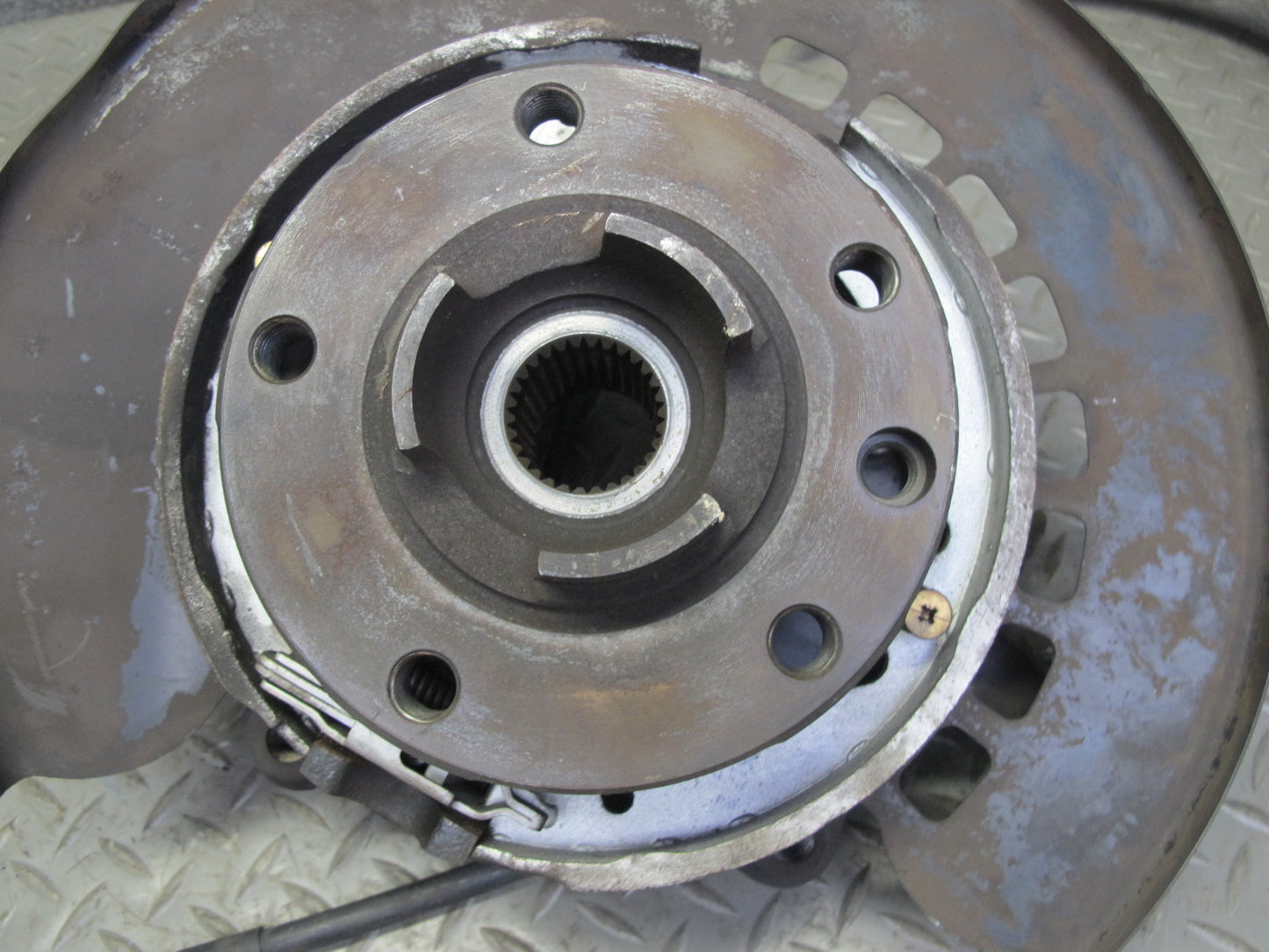 2003-2010 Porsche Cayenne 955 Turbo Rear Right Spindle Knuckle Wheel Hub Bearing