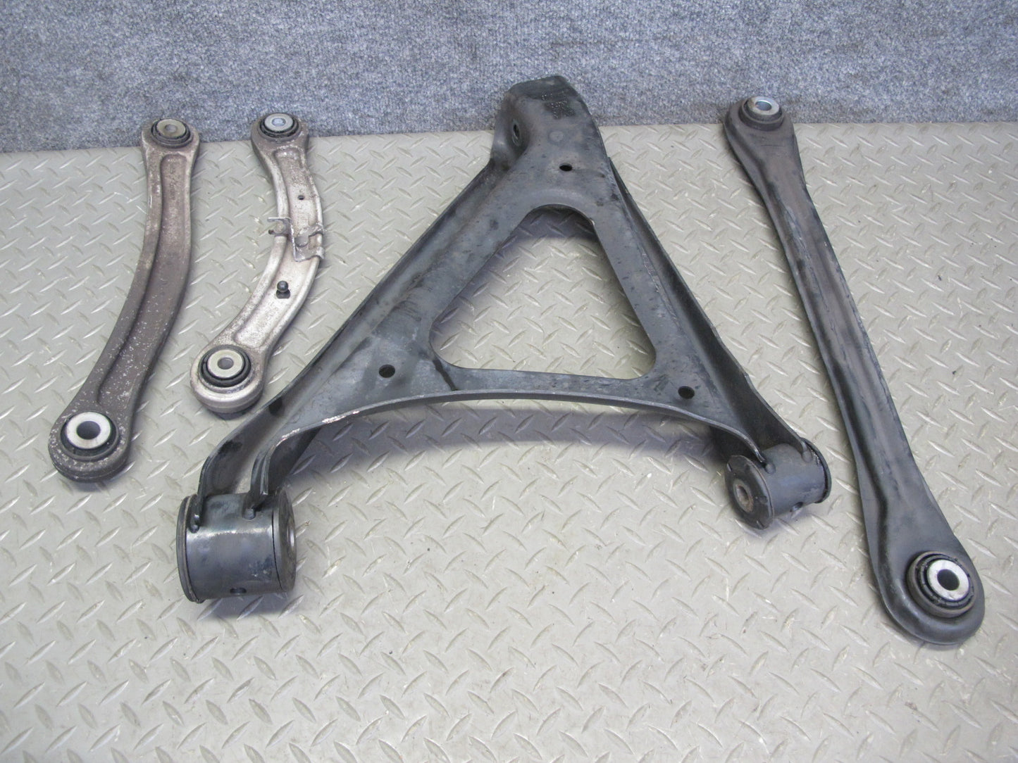 2003-2010 Porsche Cayenne 955 Rear Left Upper & Lower Control Arm Set of 4