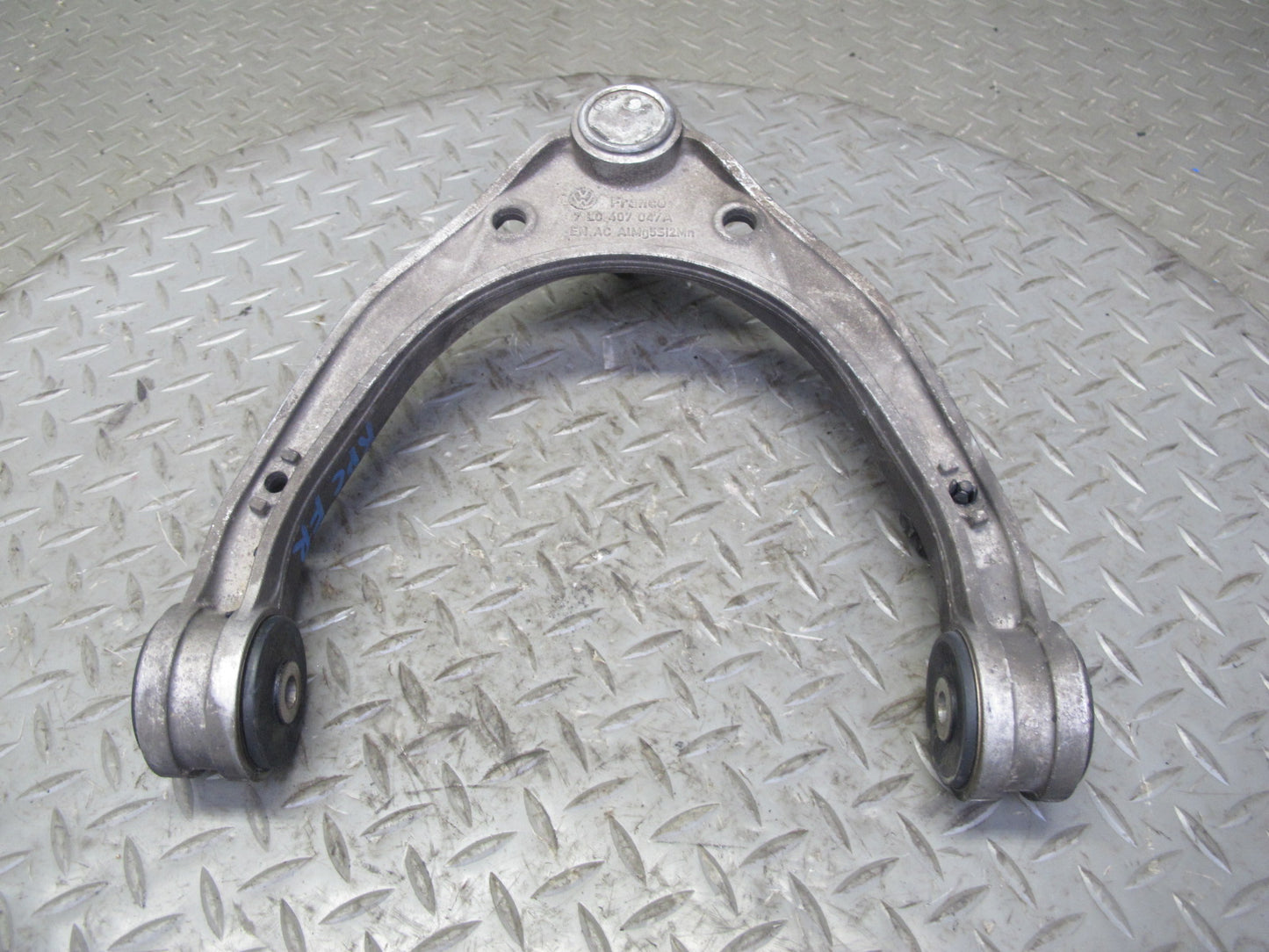 2003-2010 Porsche Cayenne 955 957 Front Suspension Upper Control Arm Set of 2