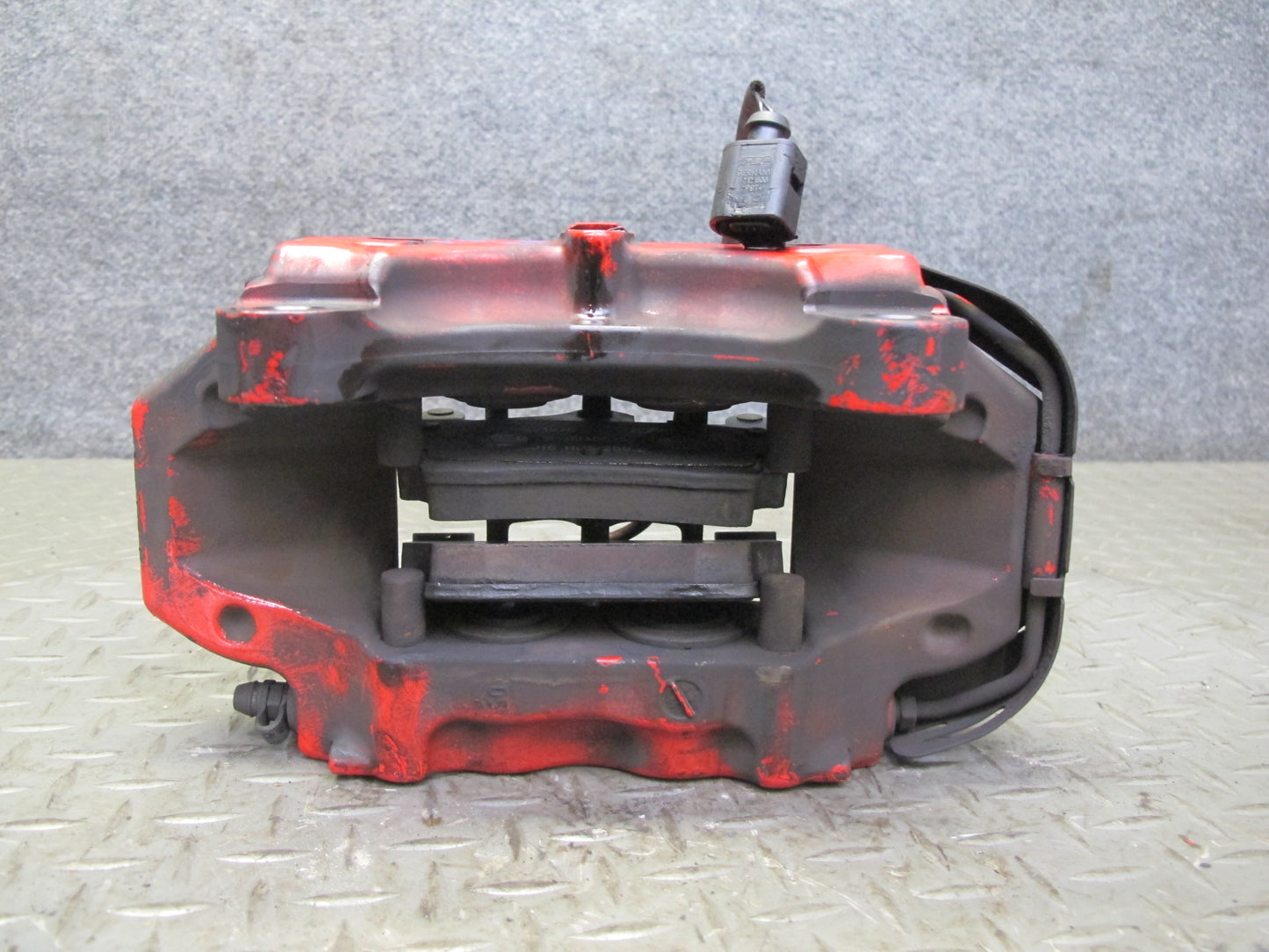 2003-2006 Porsche Cayenne 955 Turbo Rear Left & Right Brembo Brake Caliper Set