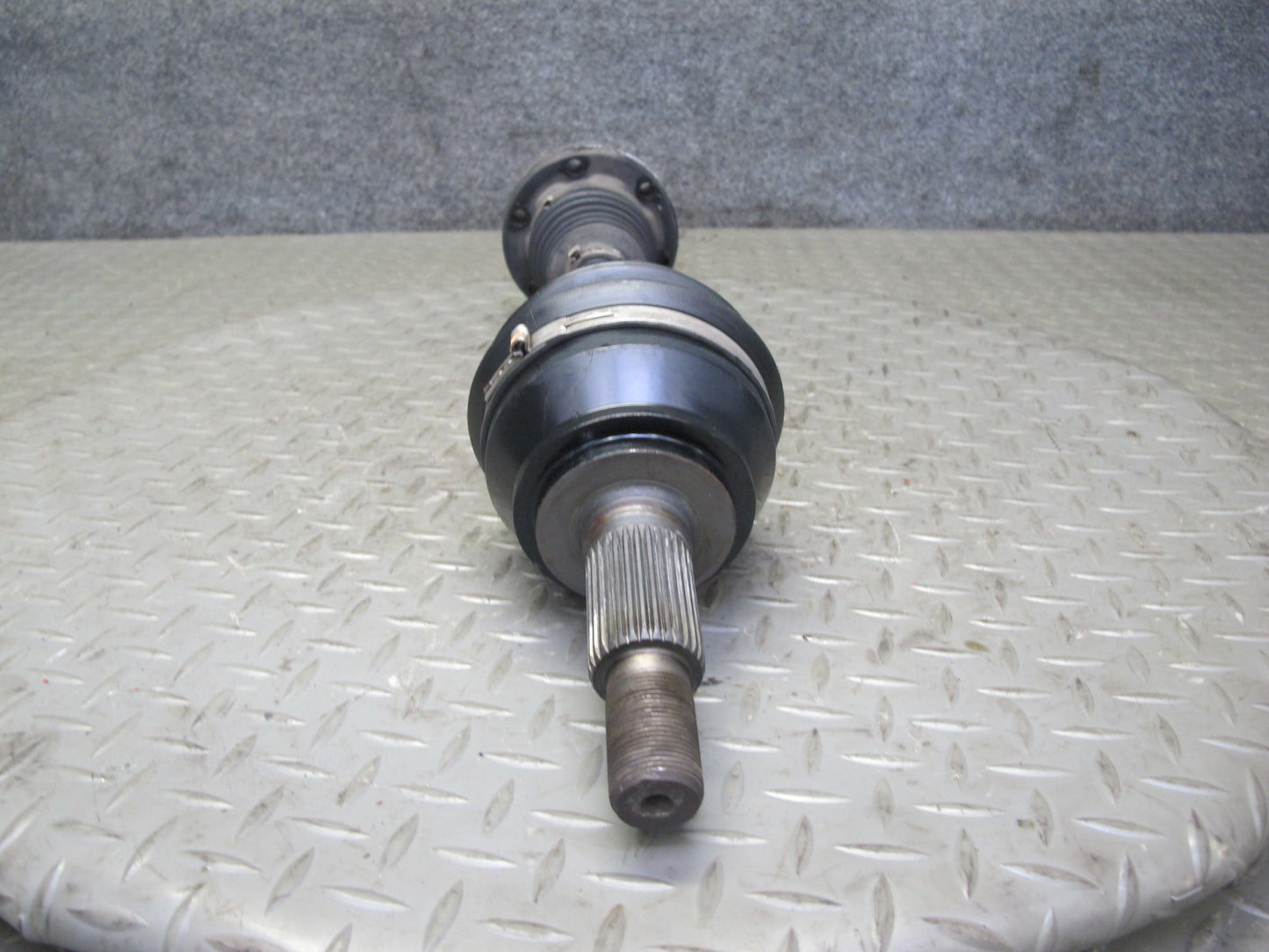 2006 Porsche Cayenne 955 Turbo Front Left or Right Suspension Axle Shaft