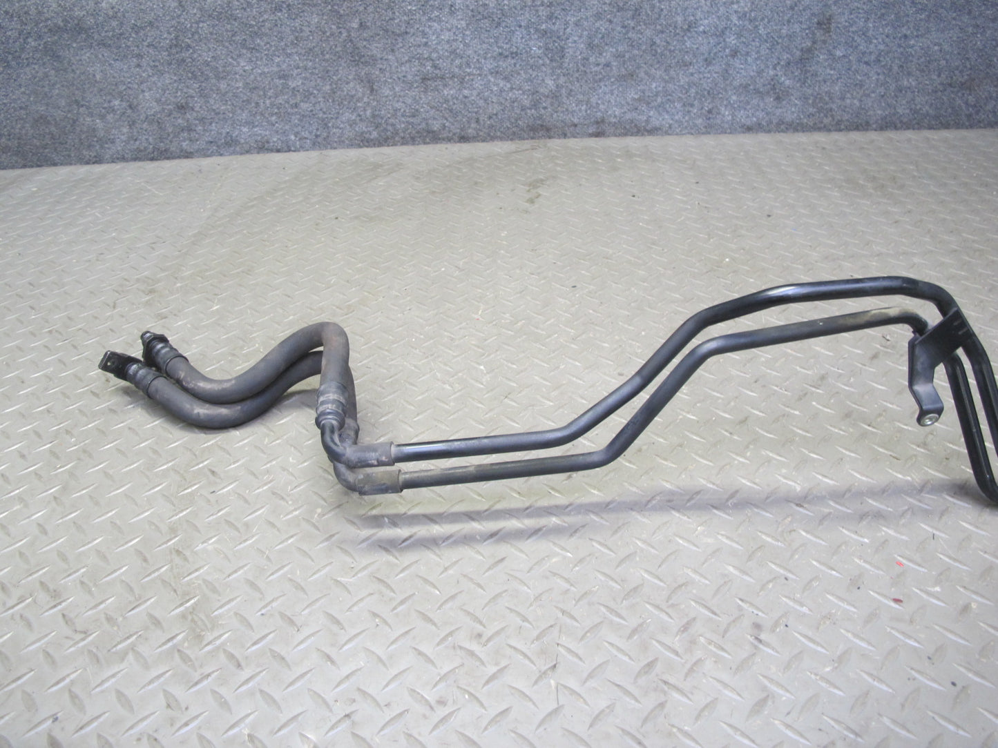 2003-2006 Porsche Cayenne 955 A48.50 Automatic Transmission Hose Pipe Line Set