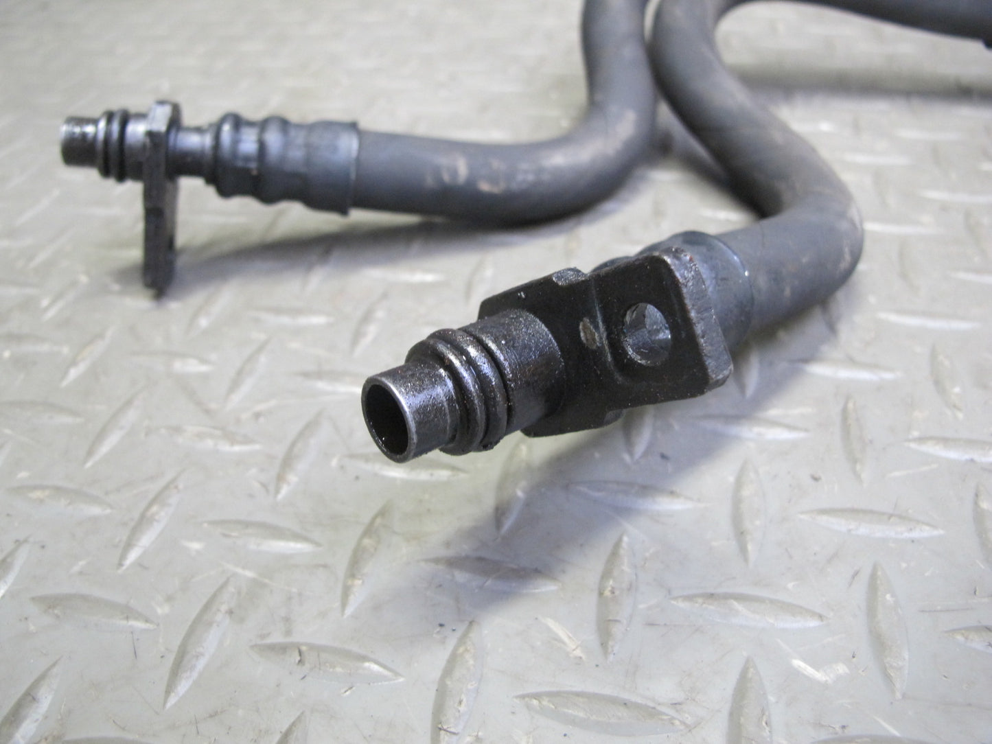 2003-2006 Porsche Cayenne 955 A48.50 Automatic Transmission Hose Pipe Line Set