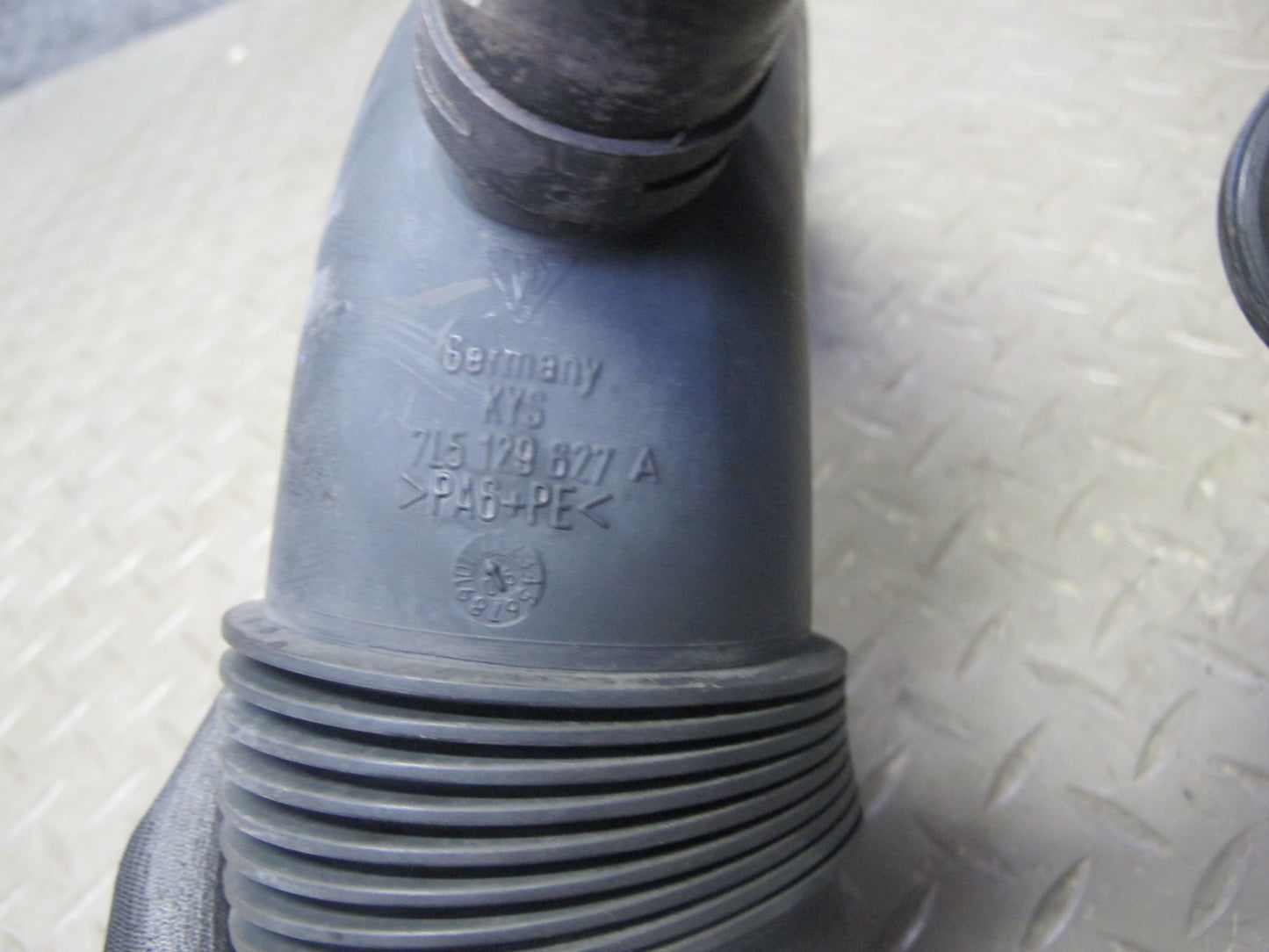 2003-2006 Porsche Cayenne 955 Turbo Air Intake Hose Pipe Line Set