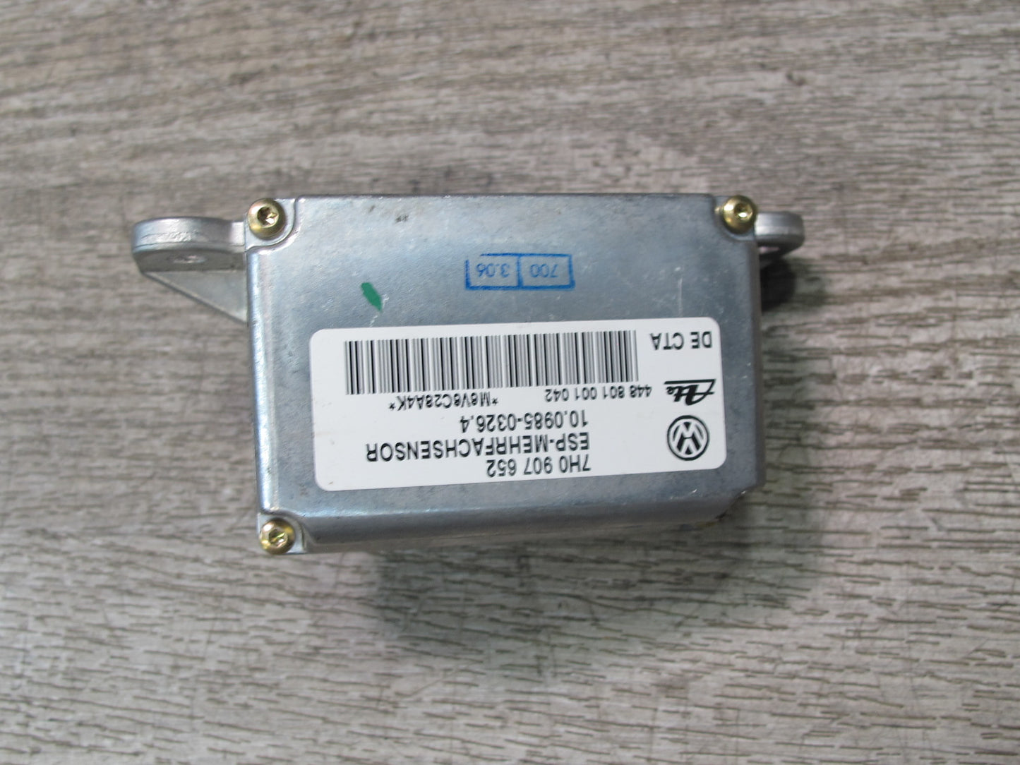 2003-2010 Porsche Cayenne 955 YAW Turn Rate Acceleration Rate Speed Sensor