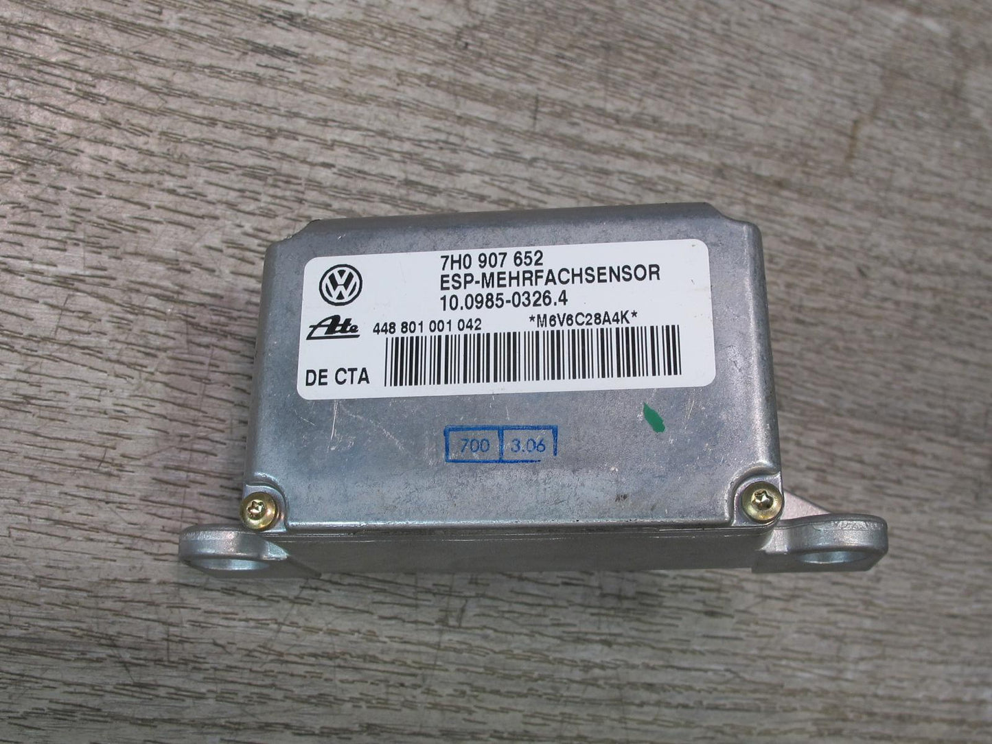 2003-2010 Porsche Cayenne 955 YAW Turn Rate Acceleration Rate Speed Sensor