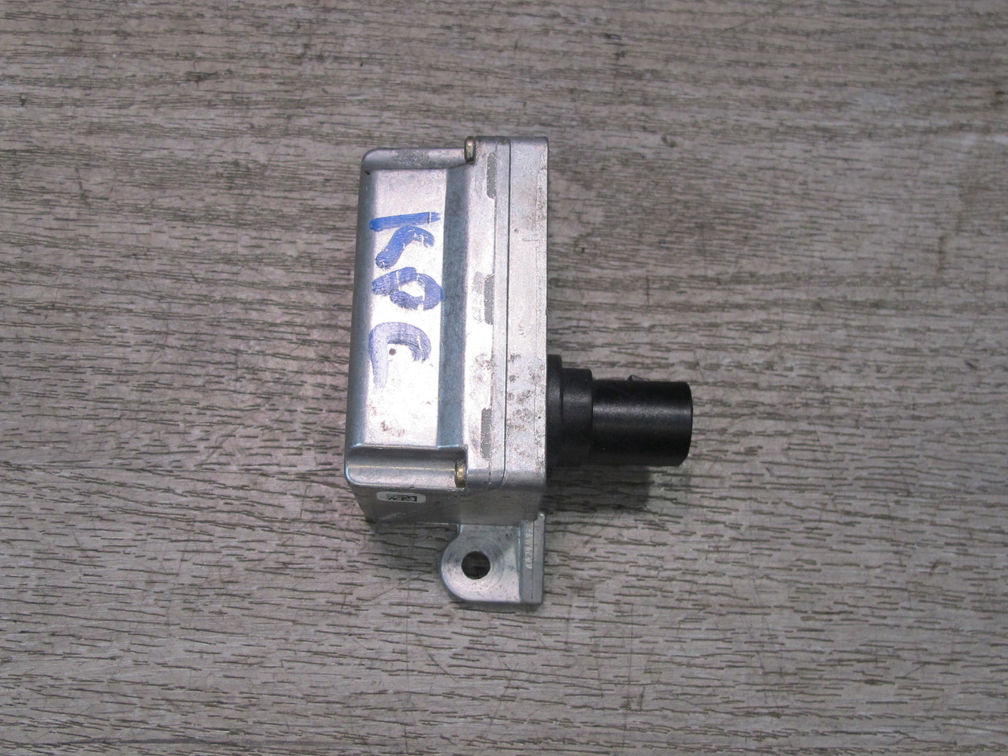 2003-2010 Porsche Cayenne 955 YAW Turn Rate Acceleration Rate Speed Sensor